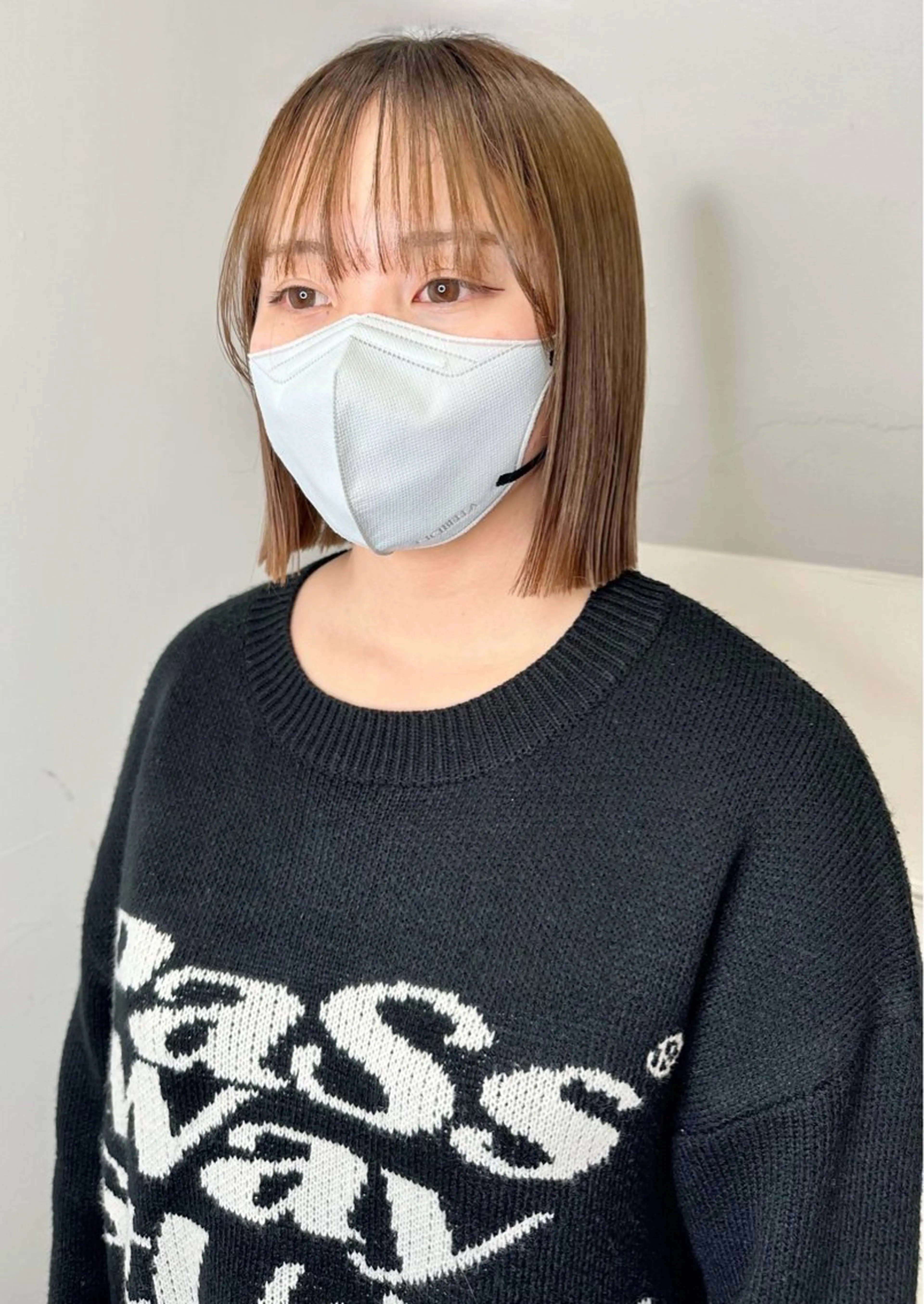 ミディアム カット 艶髪カラー/レイヤ ー支持No.1renのヘアスタイル