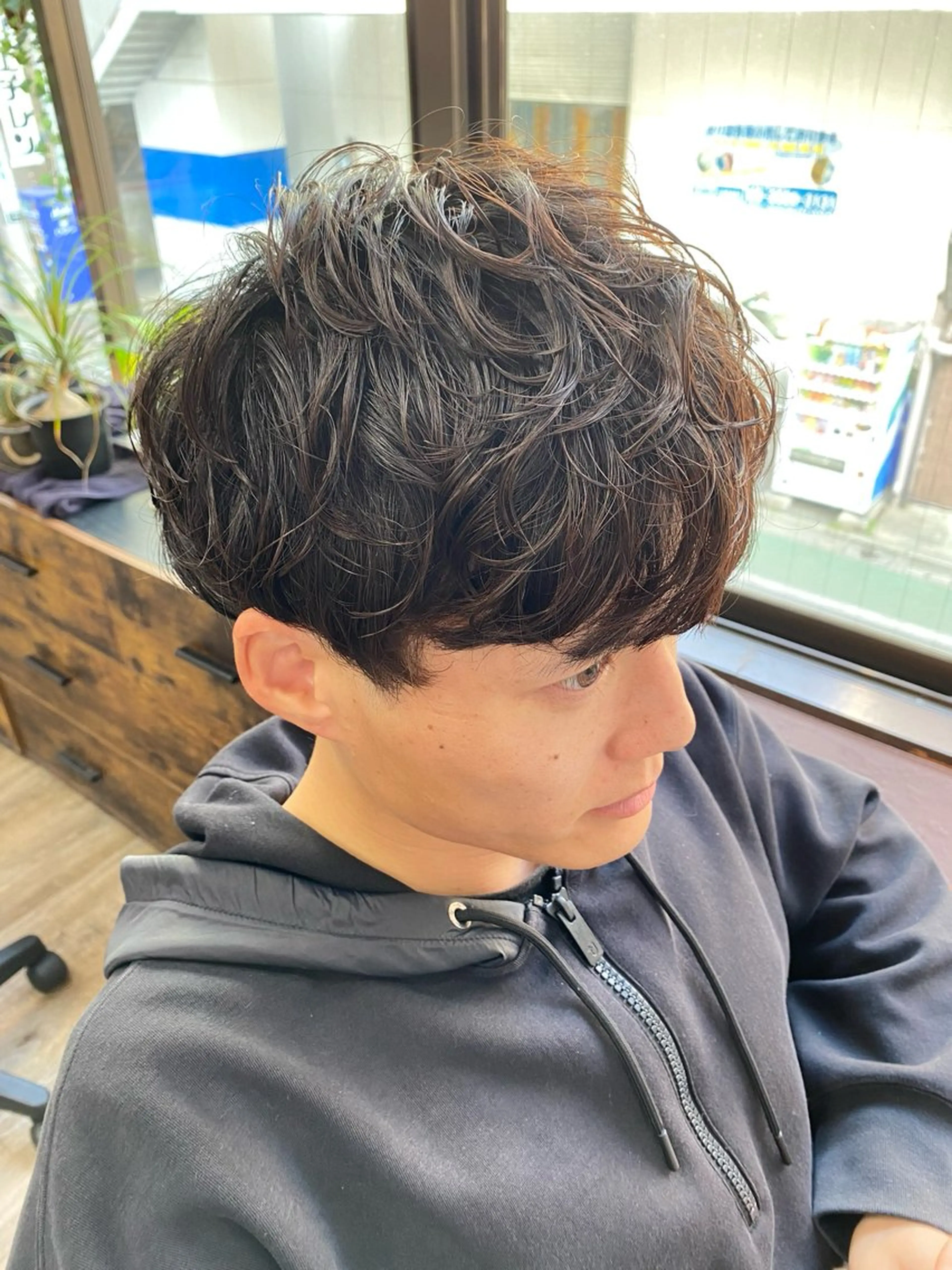 【初心者が安心】 ☀️人気No.3☀️シャドウパーマ＋カット＋3stepトリートメントの写真