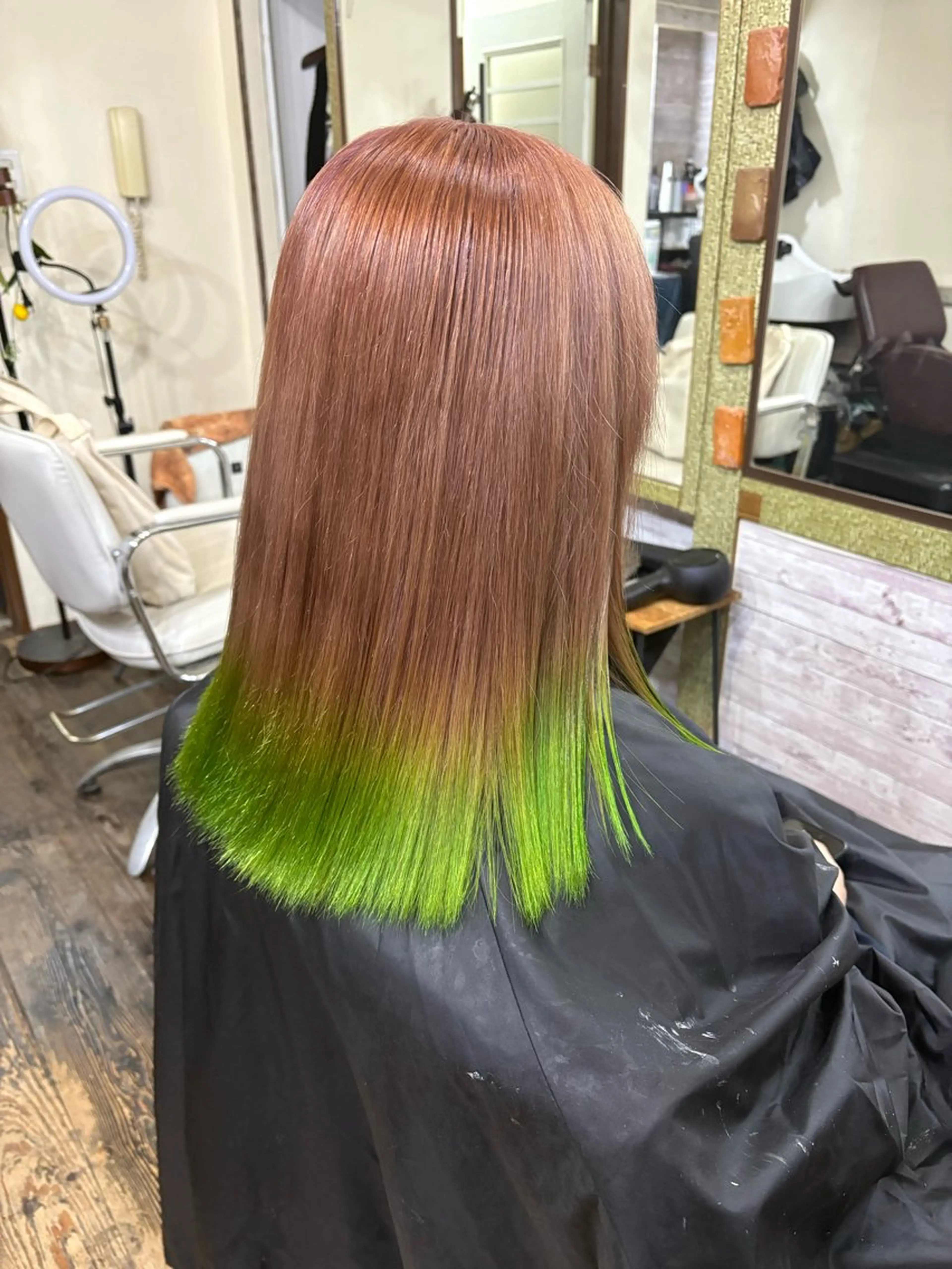 カラー ヘアカラー 渡辺 健太のヘアスタイル