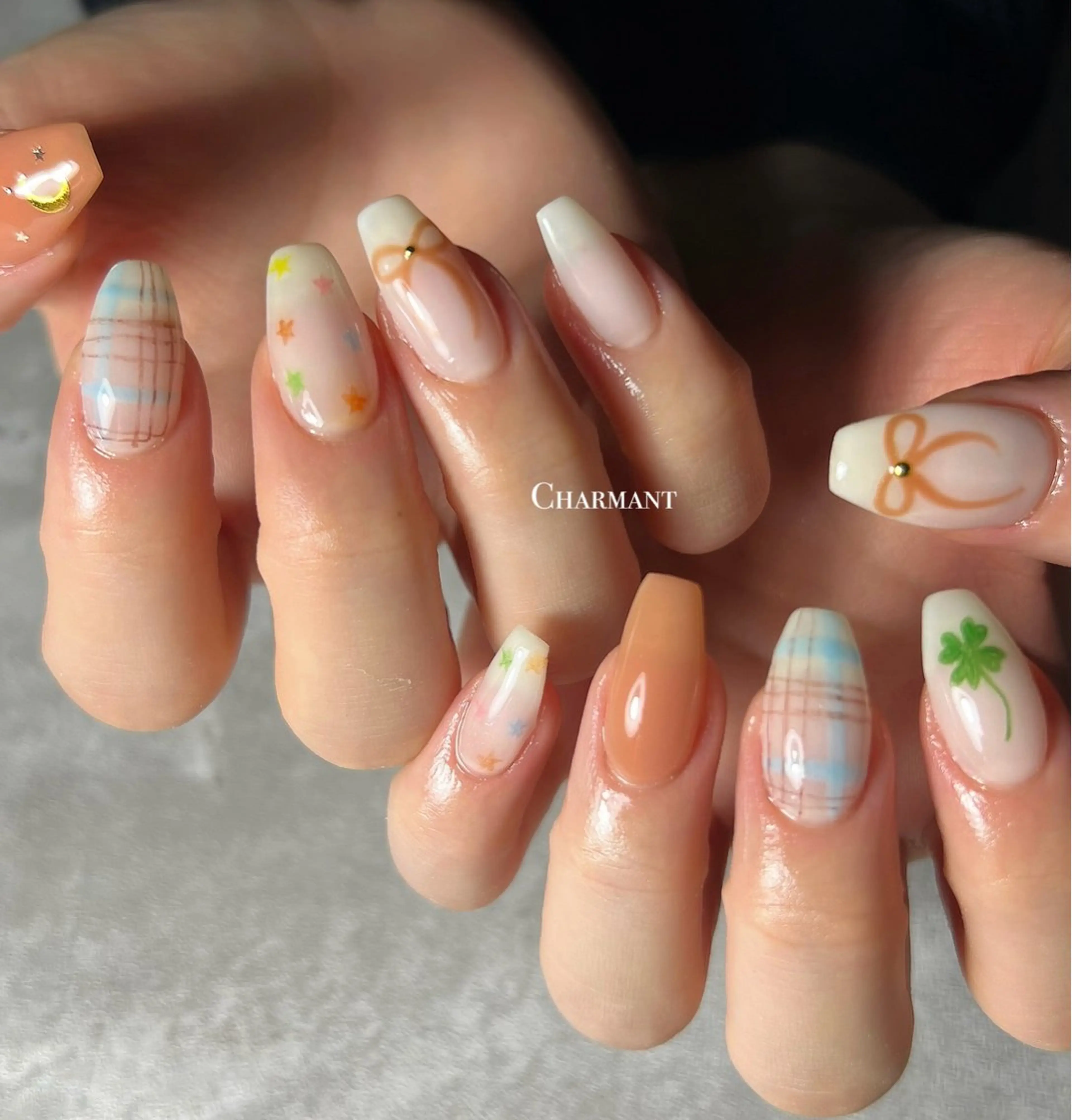 ネイル ハンドネイル Minako 【Charmant】のネイルデザイン