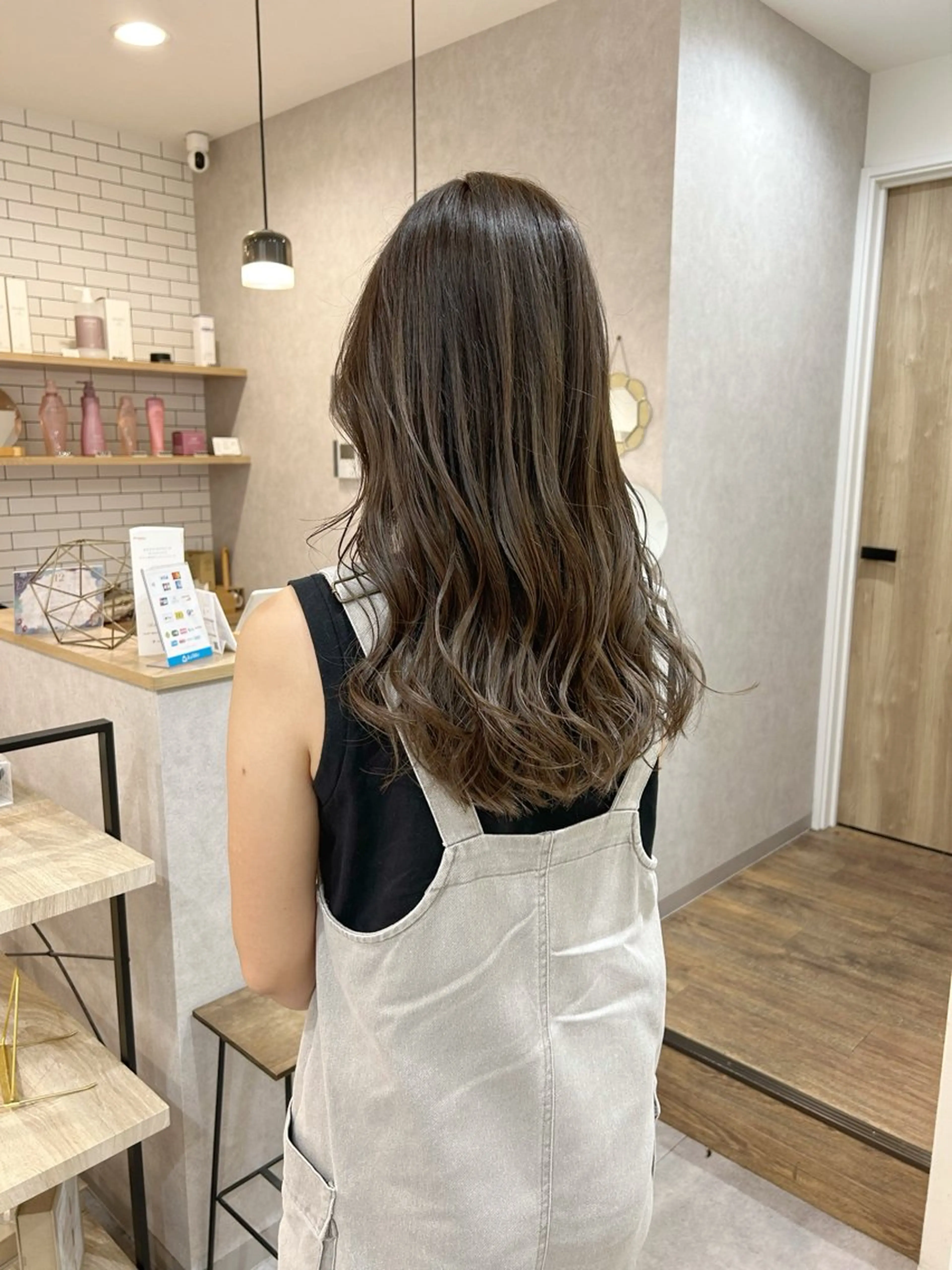 ロング カラー グレージュ ハイライトカラー ハイライト ボブ/ハイトーン 立川loose 下田のヘアスタイル