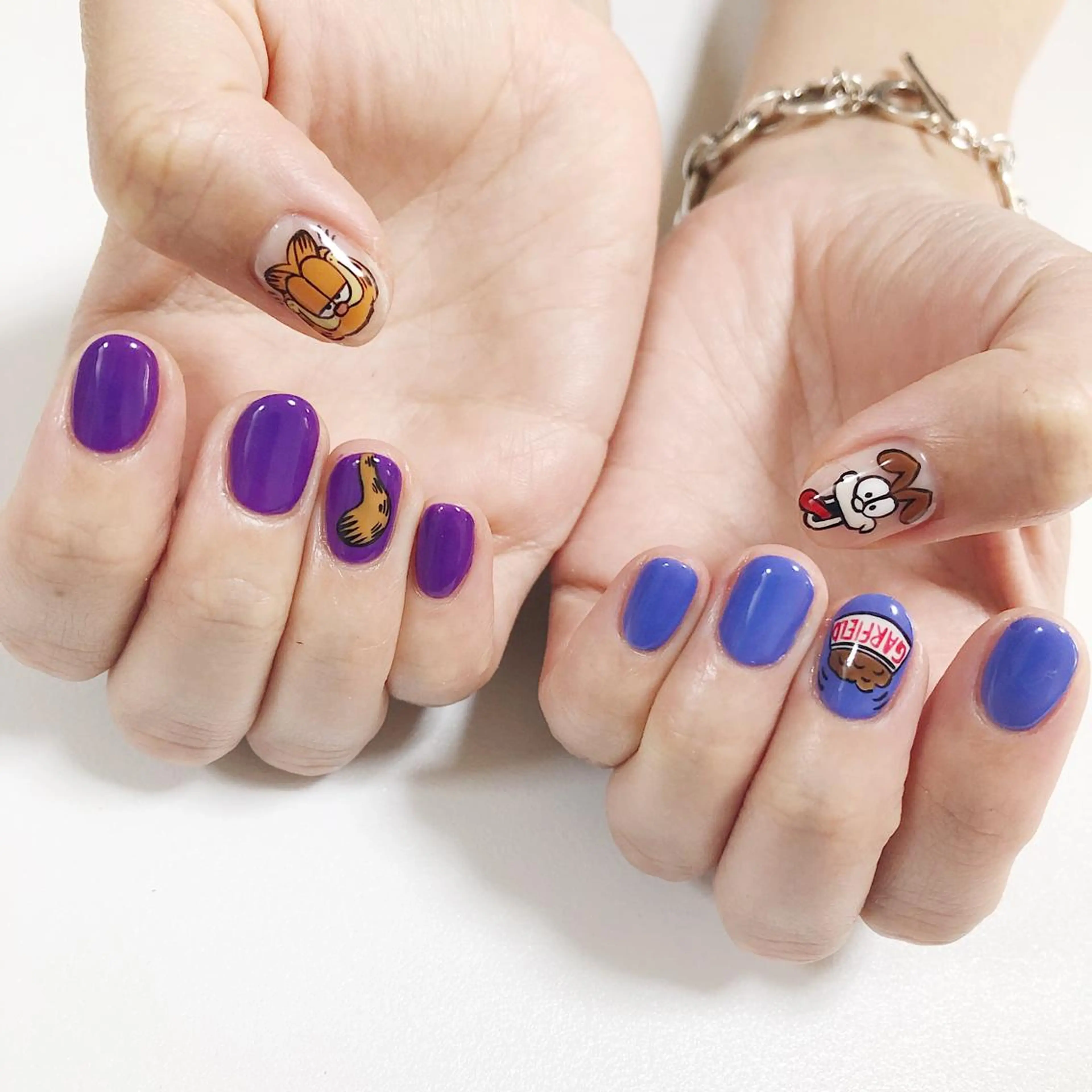 ネイル ハンドネイル 🌞💜 KAORI 🌴のネイルデザイン