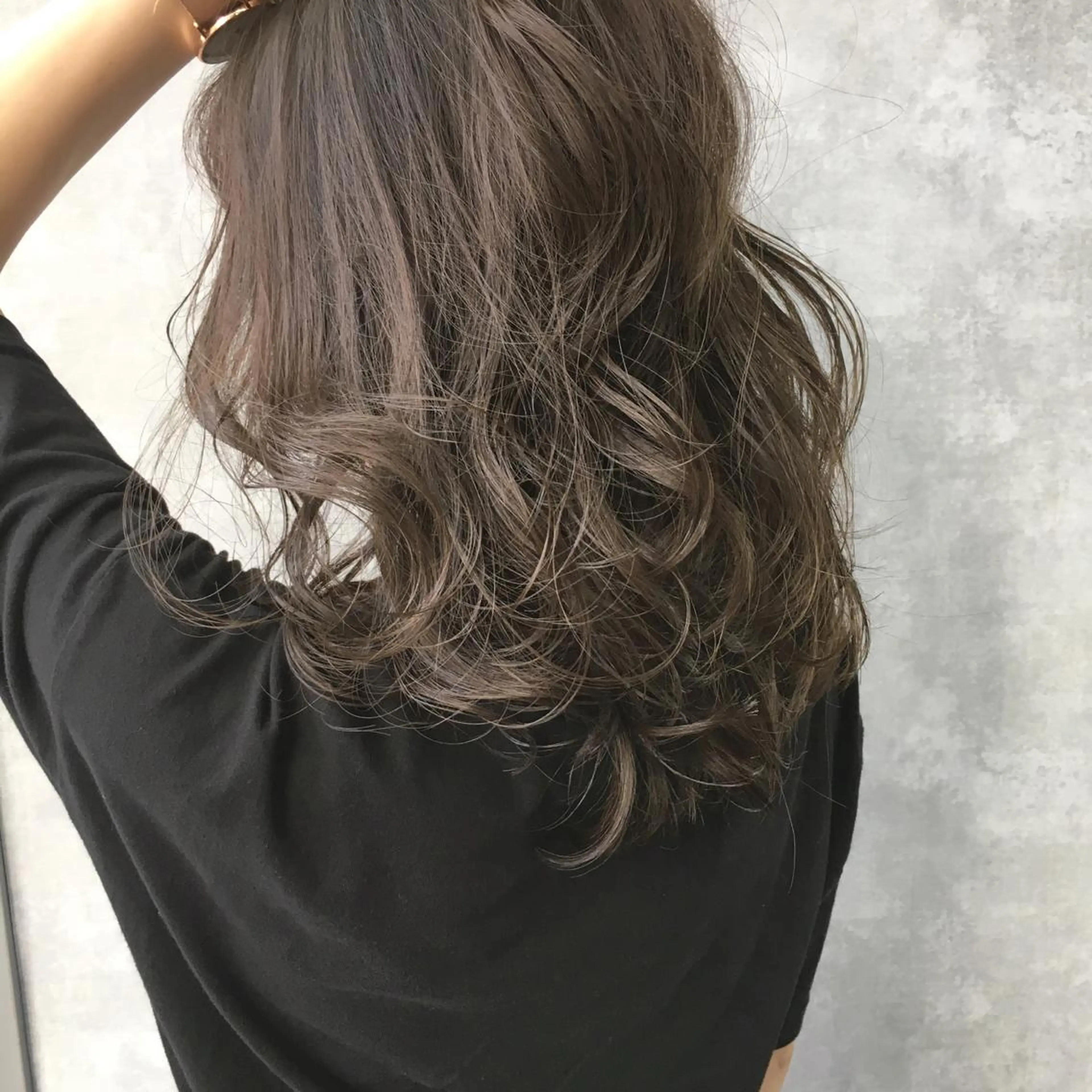 セミロング カラー レイヤーカット BLend 渋谷のヘアスタイル