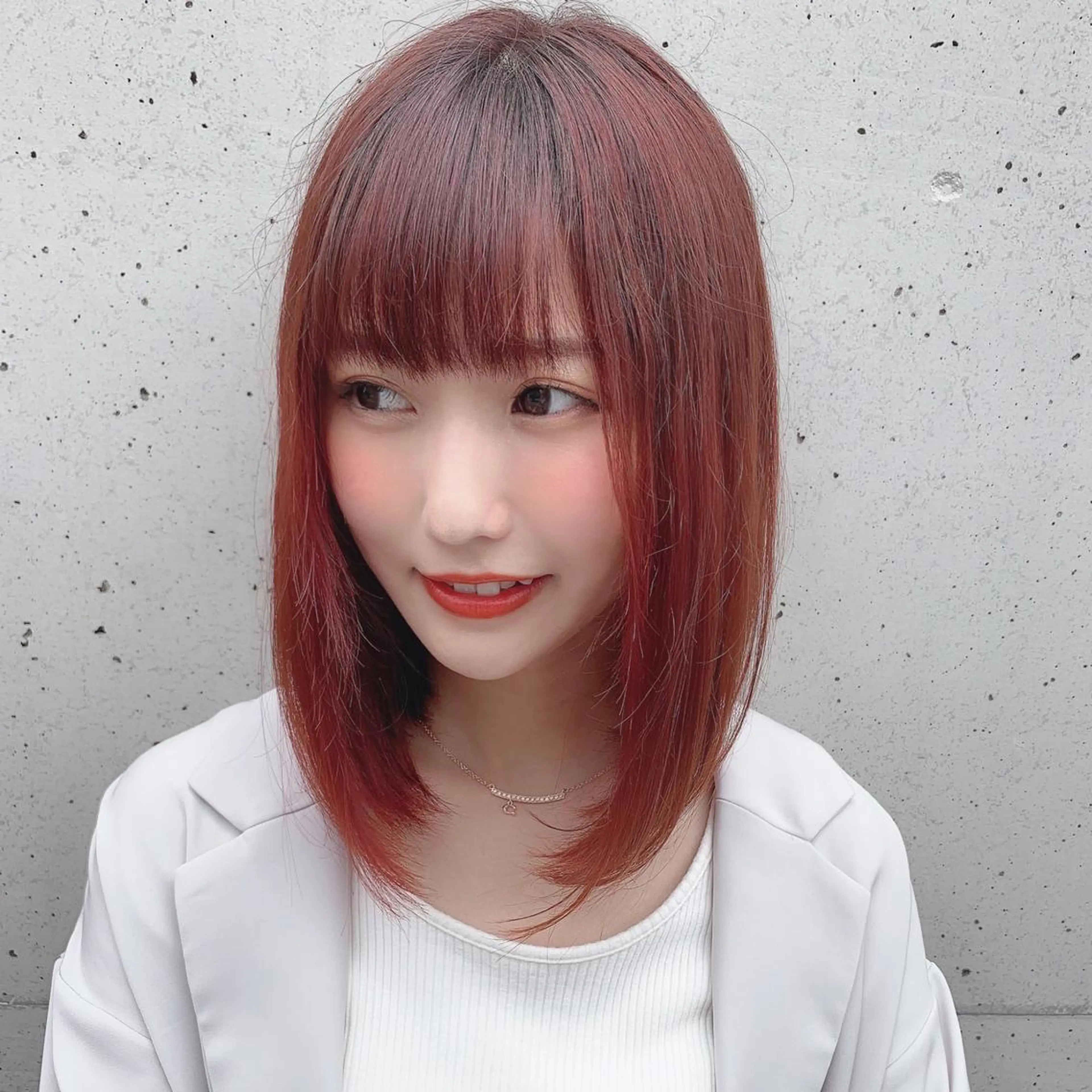 ミディアム カラー ピンクカラー レッドカラー ボブ ✨️美髪矯正×似合わ せ艶カラー✨藤田透のヘアスタイル