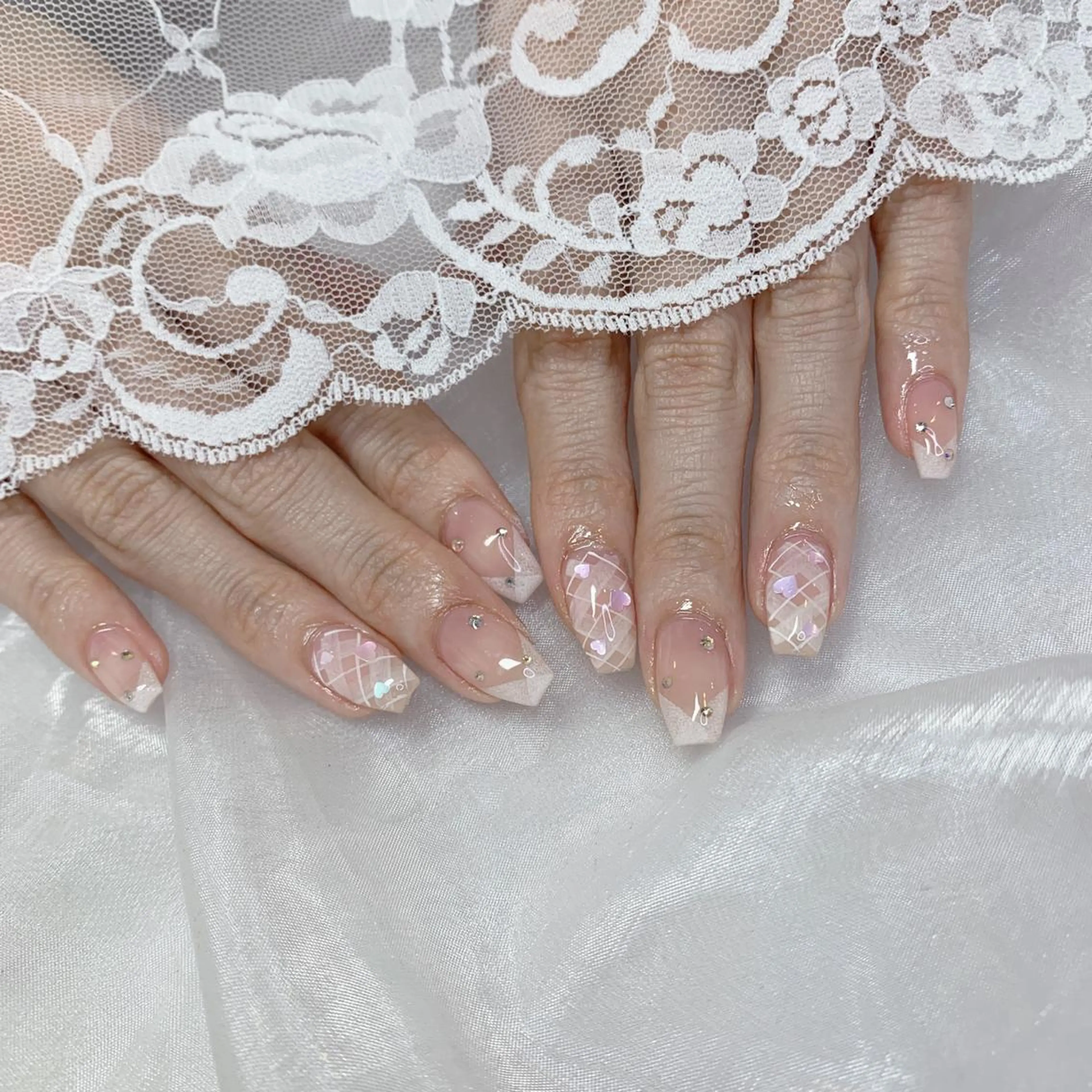 ネイル ハンドネイル La neige* yuki 🥯🍑のネイルデザイン