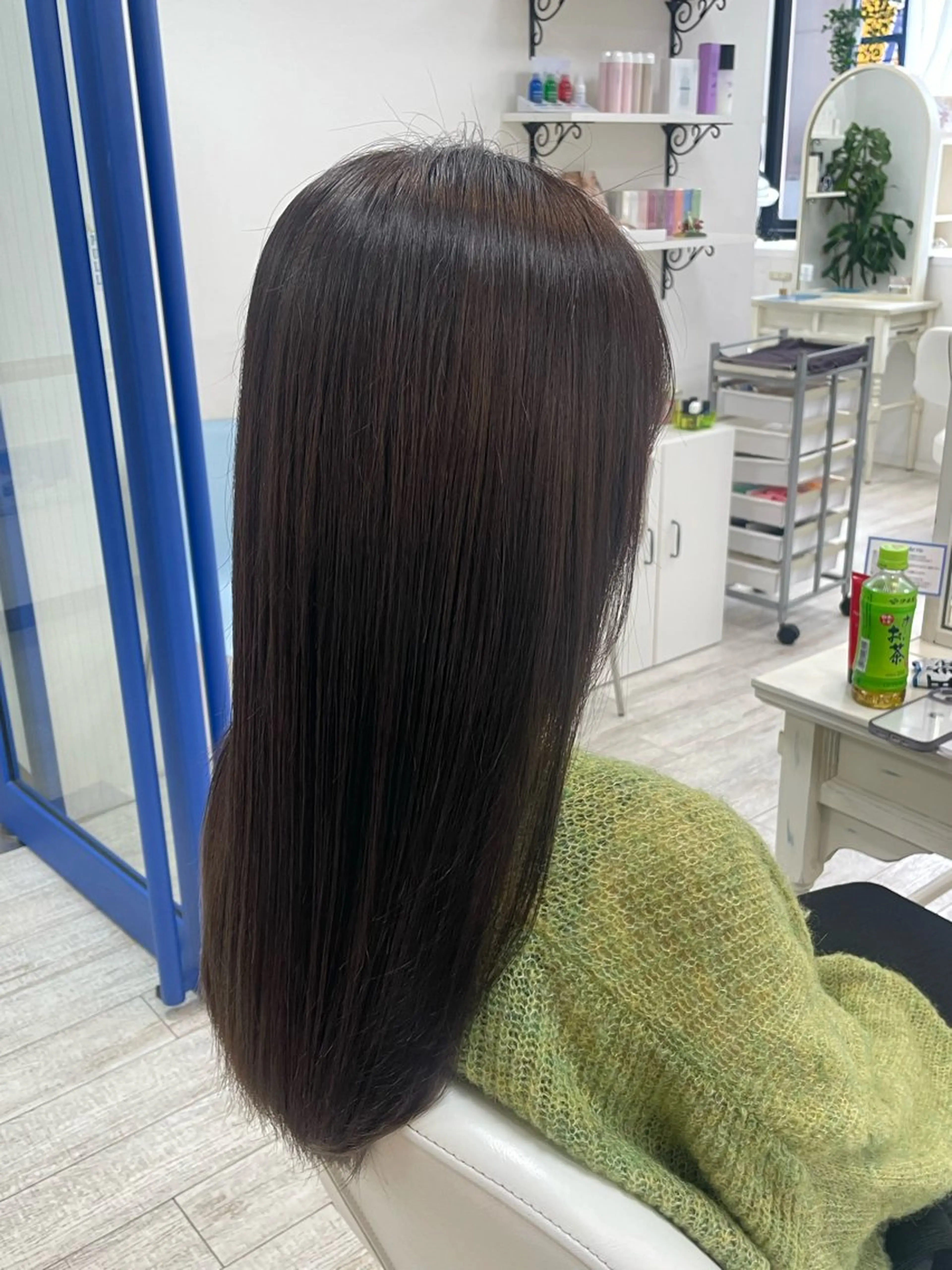 ロング カット ヘアカラー 新籾 尚哉のヘアスタイル