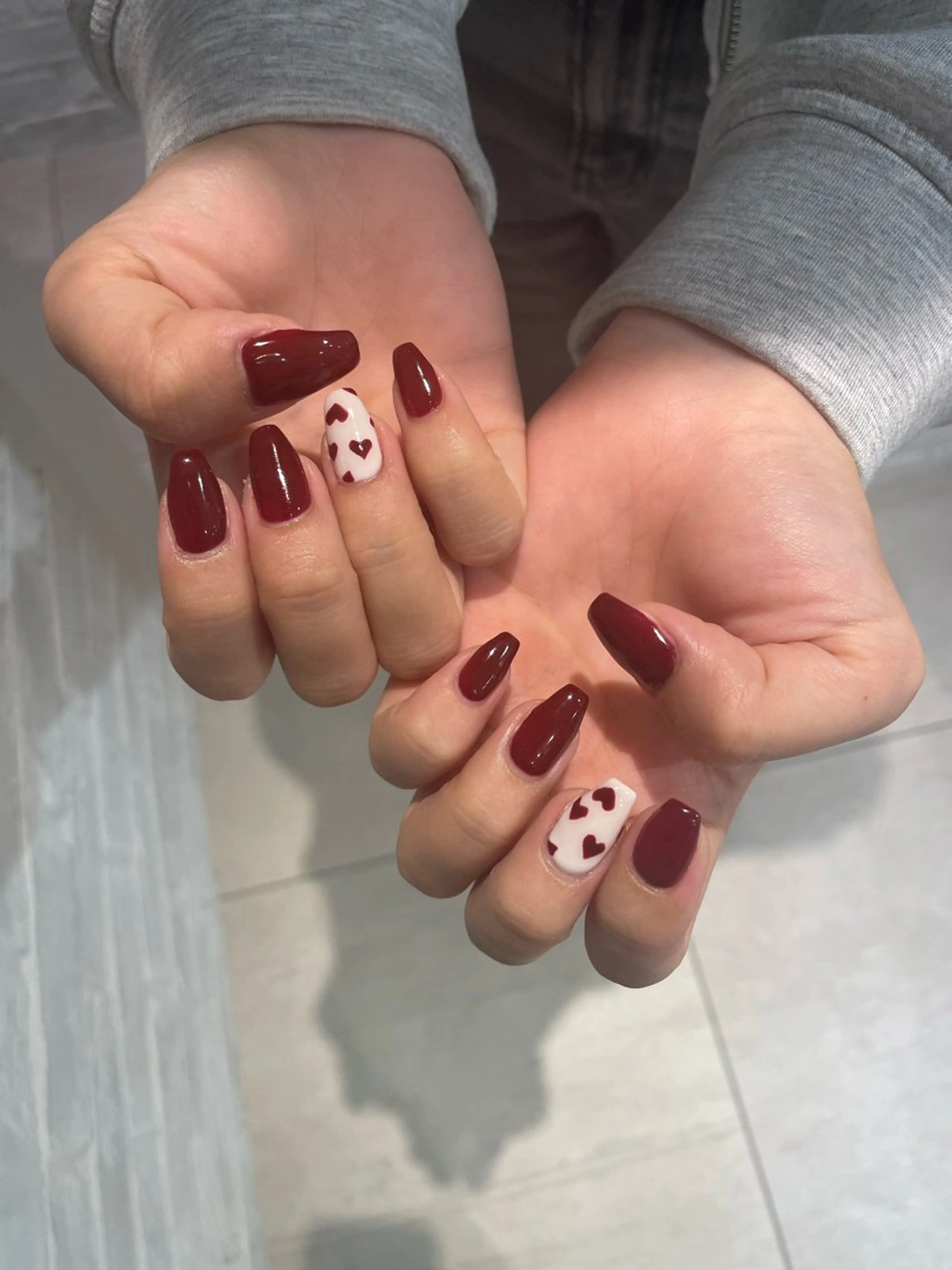 ミディアム 尾張 玖羽のネイルデザイン