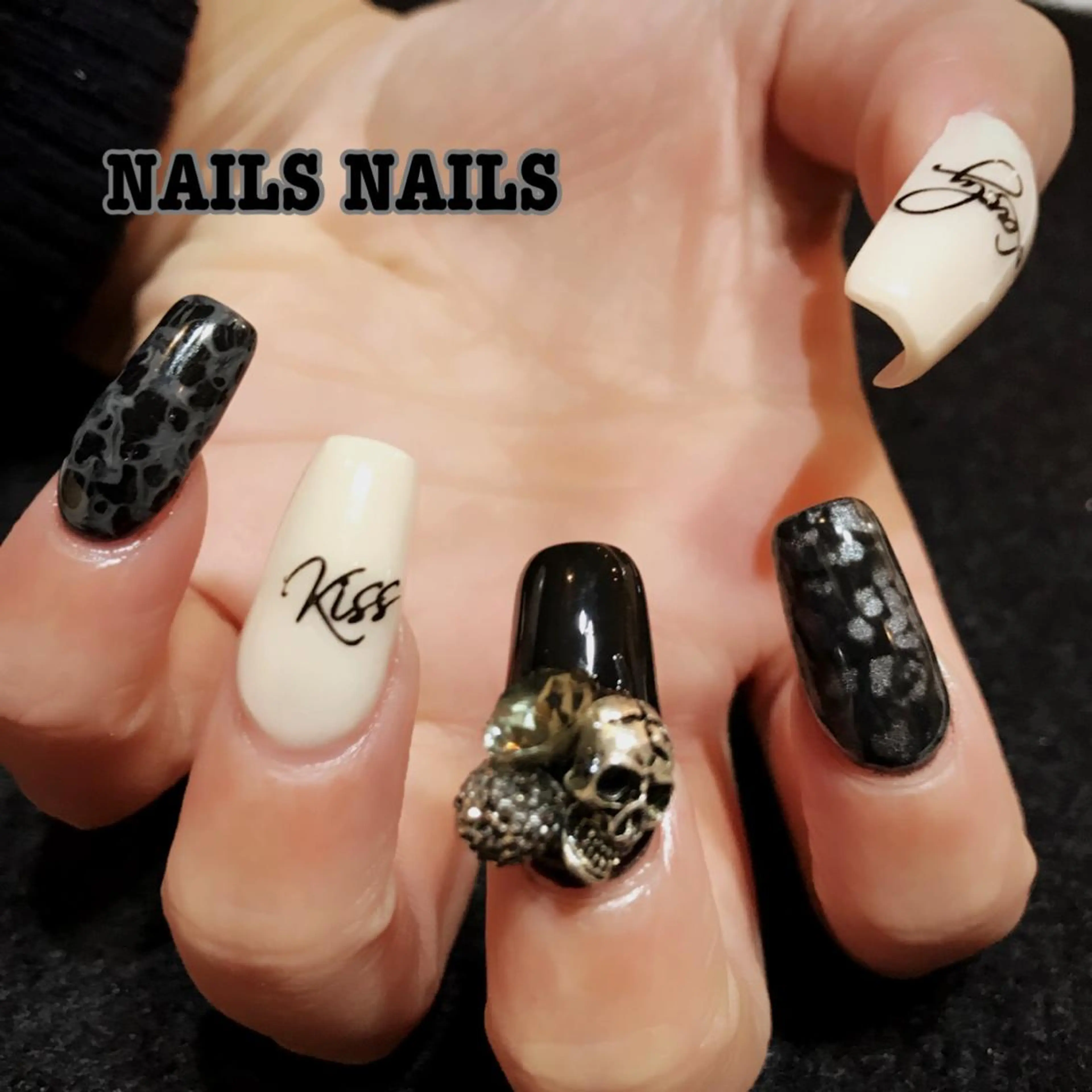 ネイル アートネイル ミディアムネイル スカルプネイル NAILSNAILS ERIKAのネイルデザイン