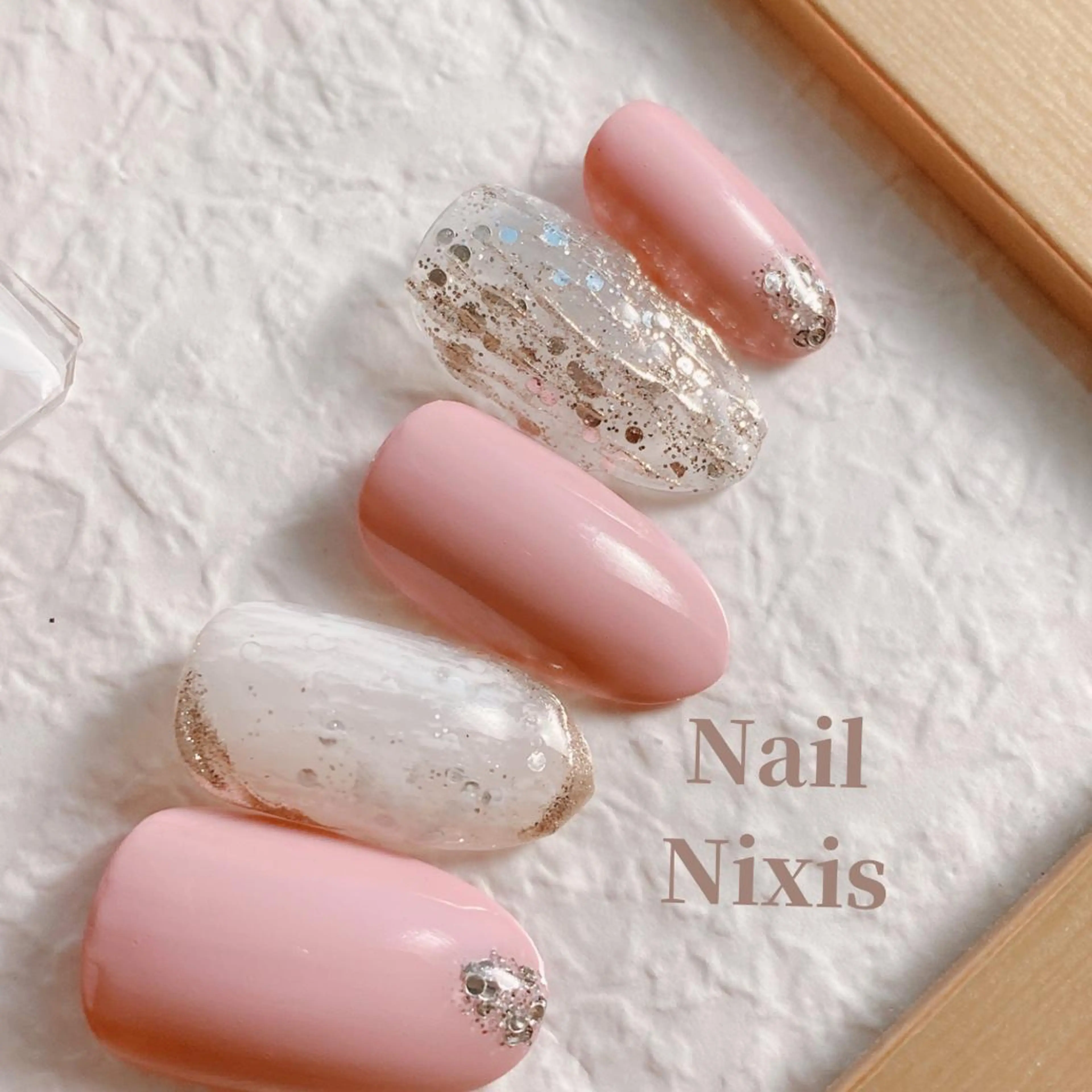 ネイル 大人キレイ 𝑁𝑖𝑥𝑖𝑠のネイルデザイン