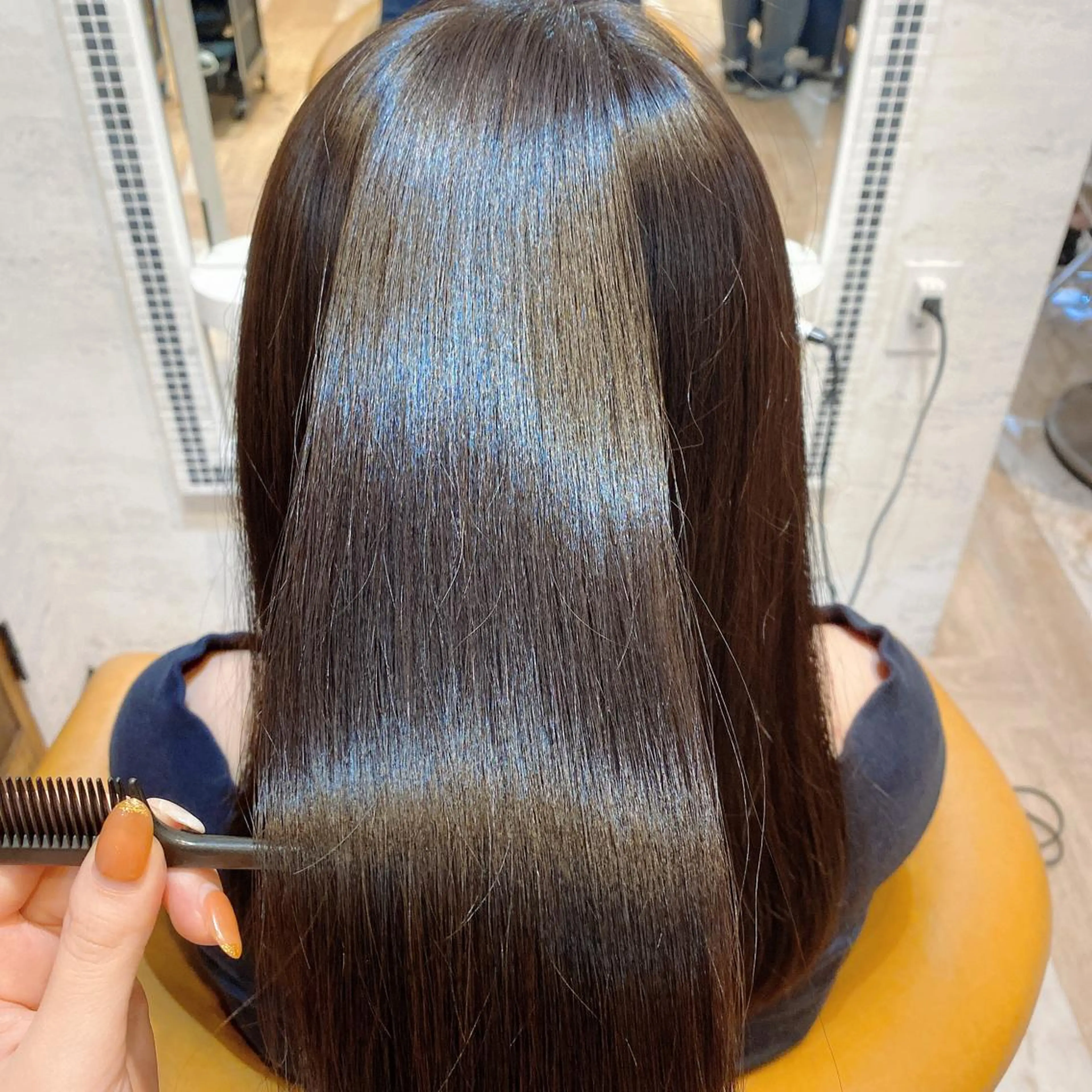 ミディアム トリートメント ヘアカラー トリートメント 代表山口ひな 髪質改善のプロのヘアスタイル