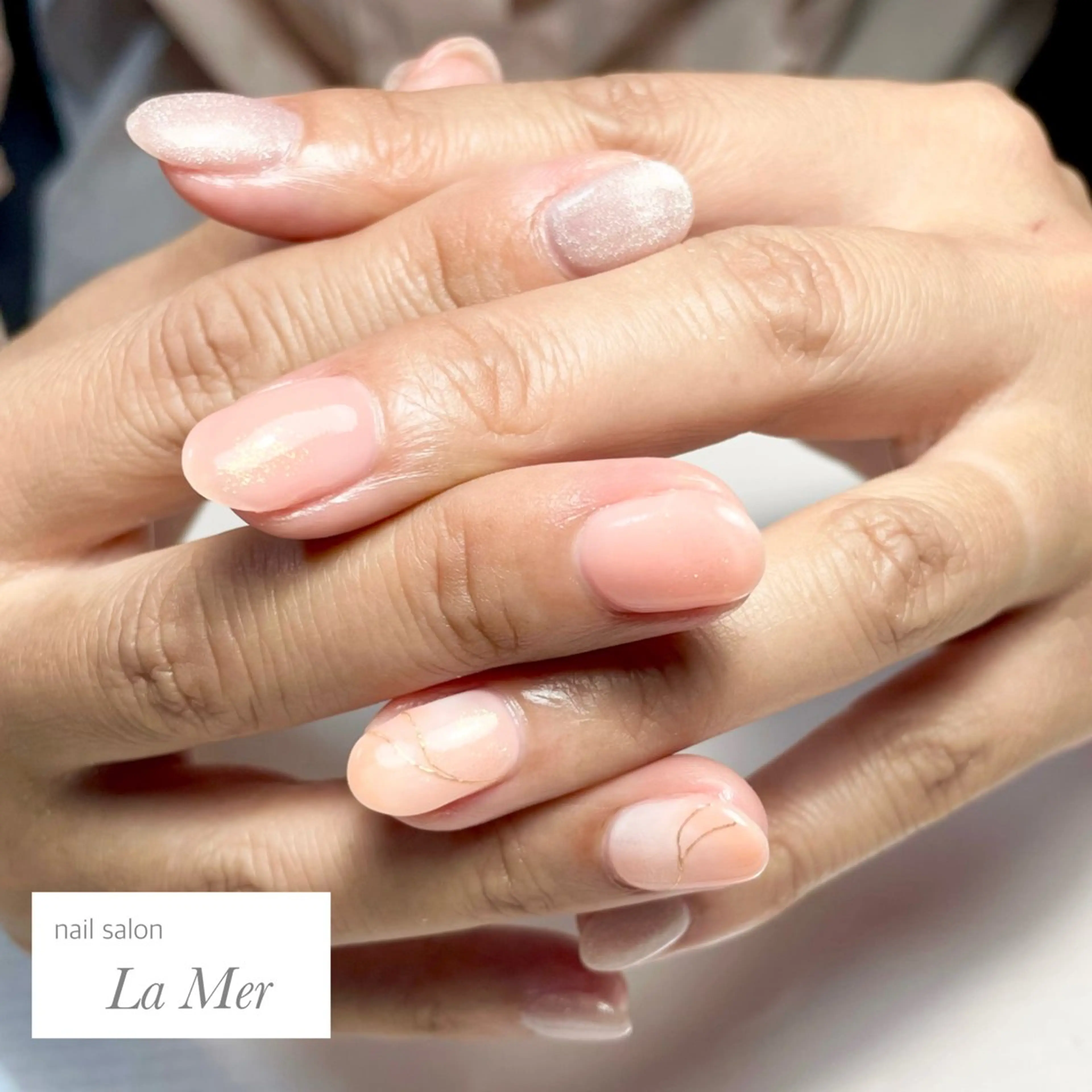 ネイル マグネットネイル ミラーネイル ニュアンスネイル オフィスネイル オレンジ ハンドネイル nailsalon La Merのネイルデザイン