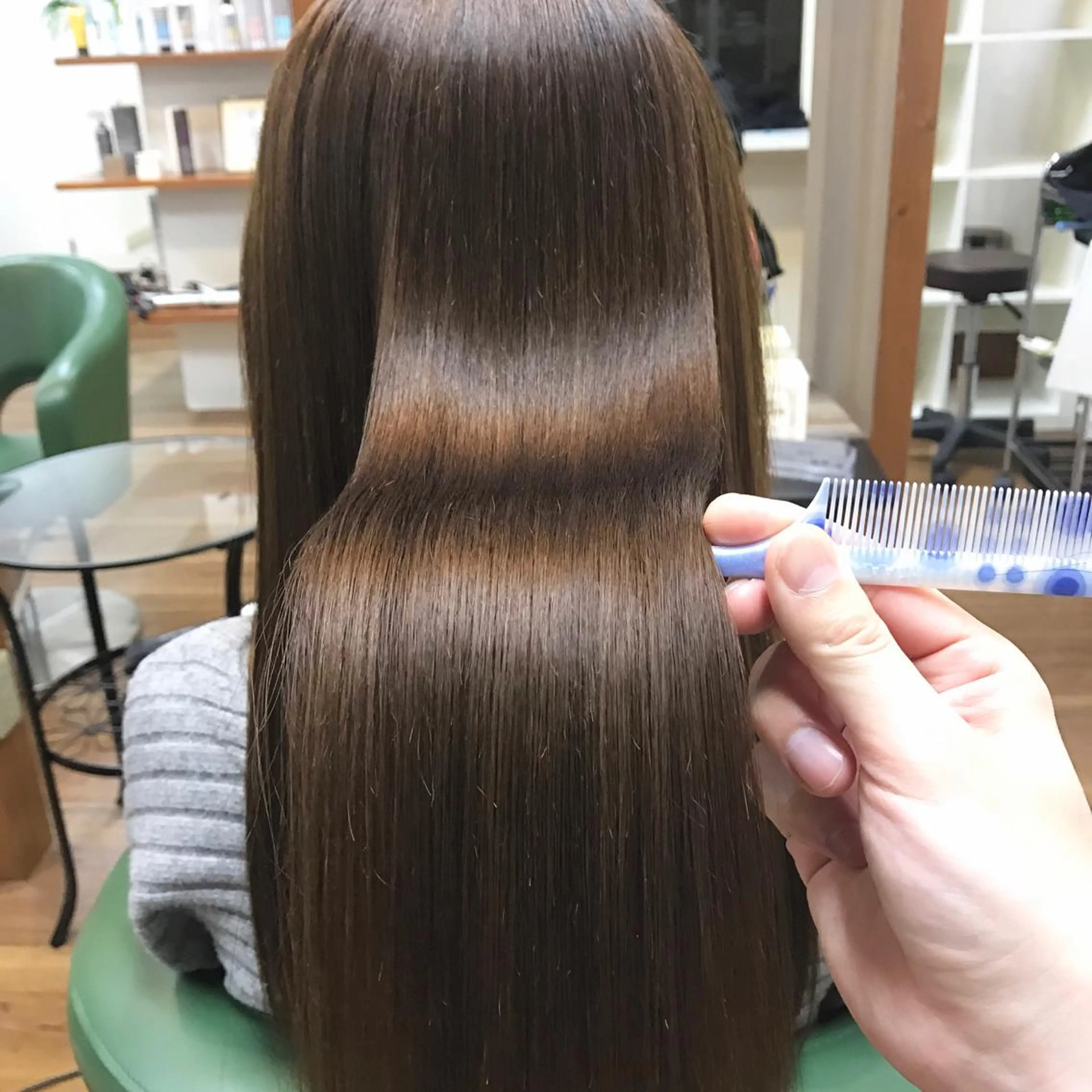 セミロング カラー 髪質改善 courage所属・kanako カナコのヘアスタイル