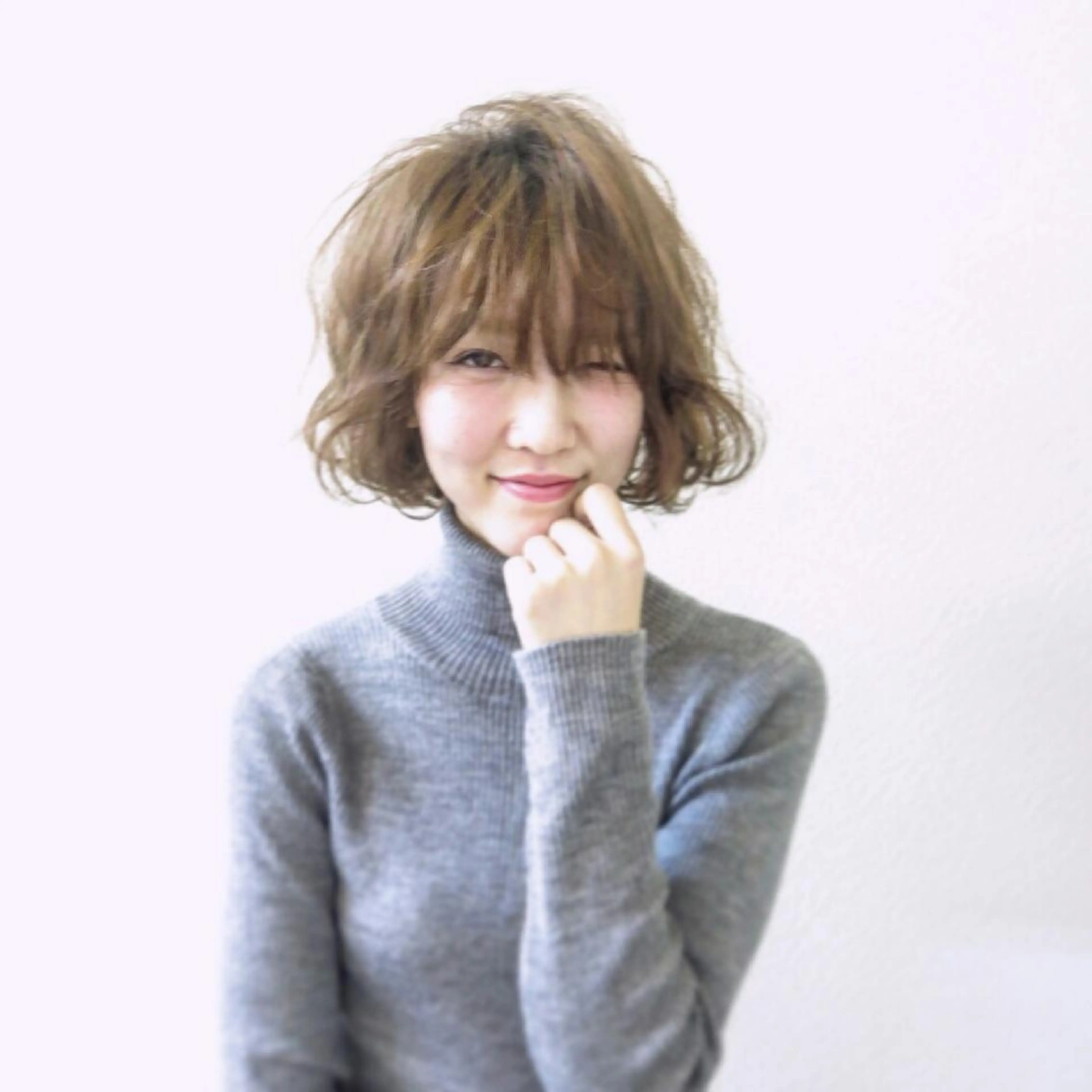 ミディアム カラー パーマ 芝 幸大のヘアスタイル