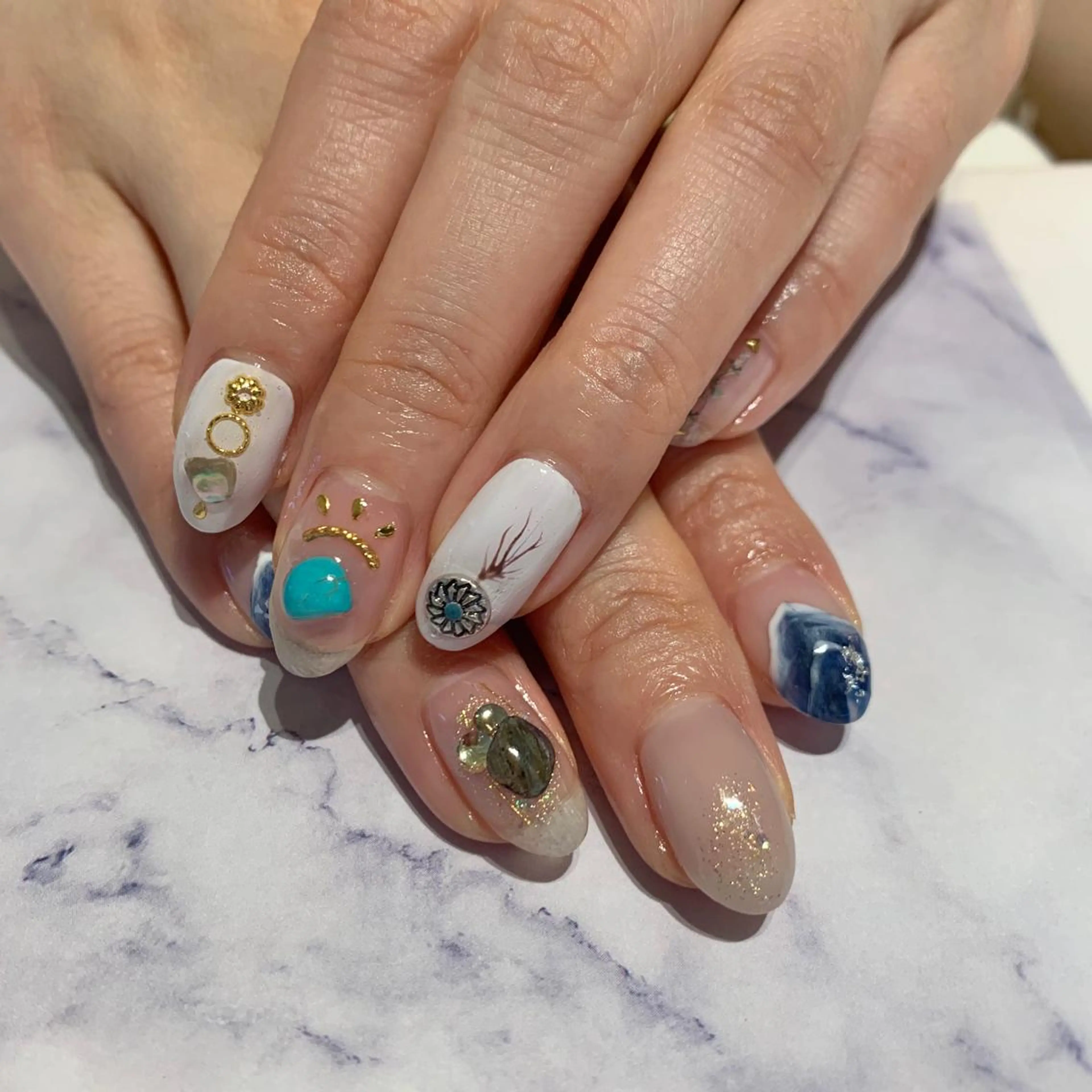 ネイル ハンドネイル imymemine所属・渡邊 束紗のネイルデザイン