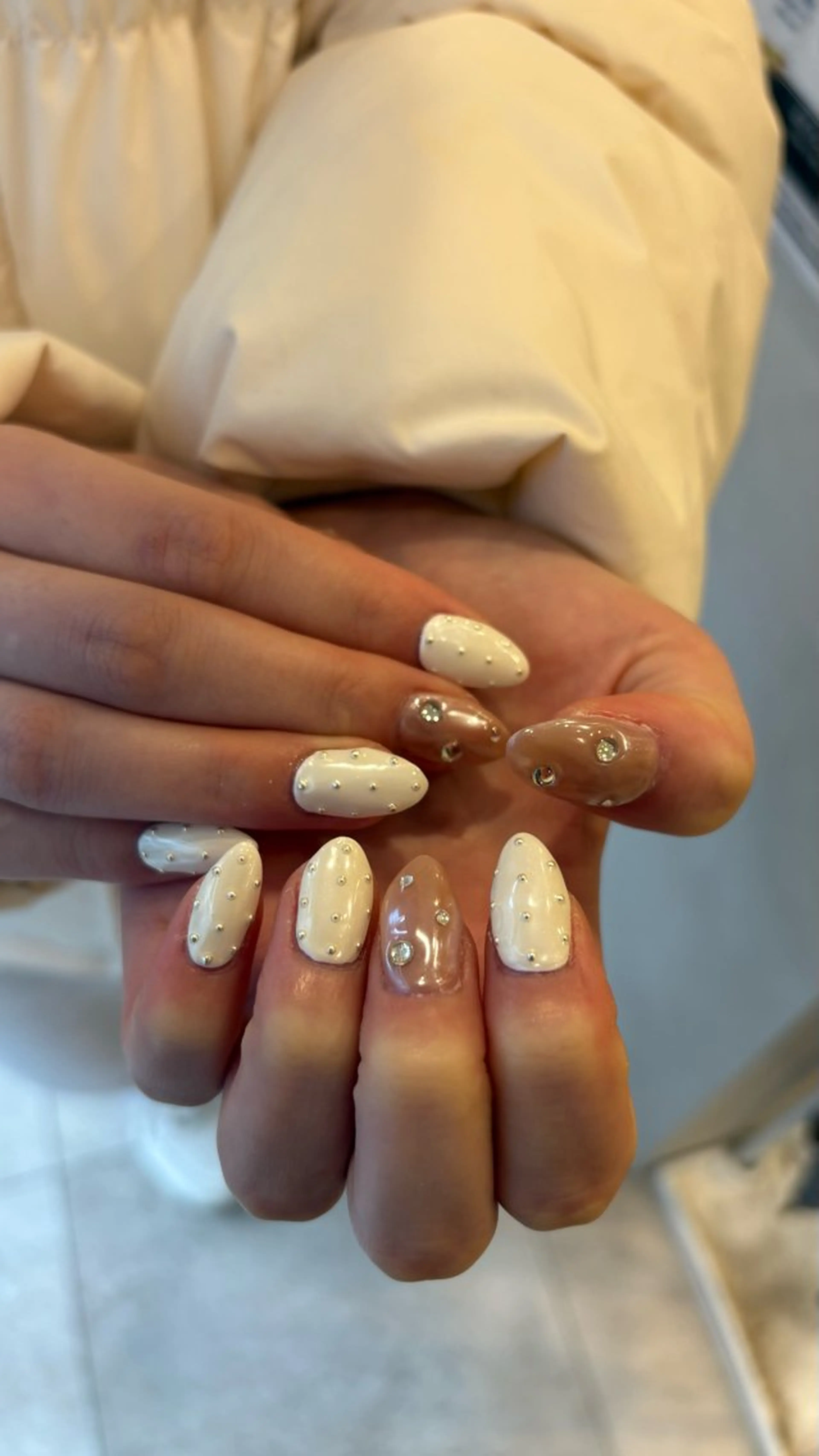 ネイル しおん⭐︎立川 sofaネイリストのネイルデザイン