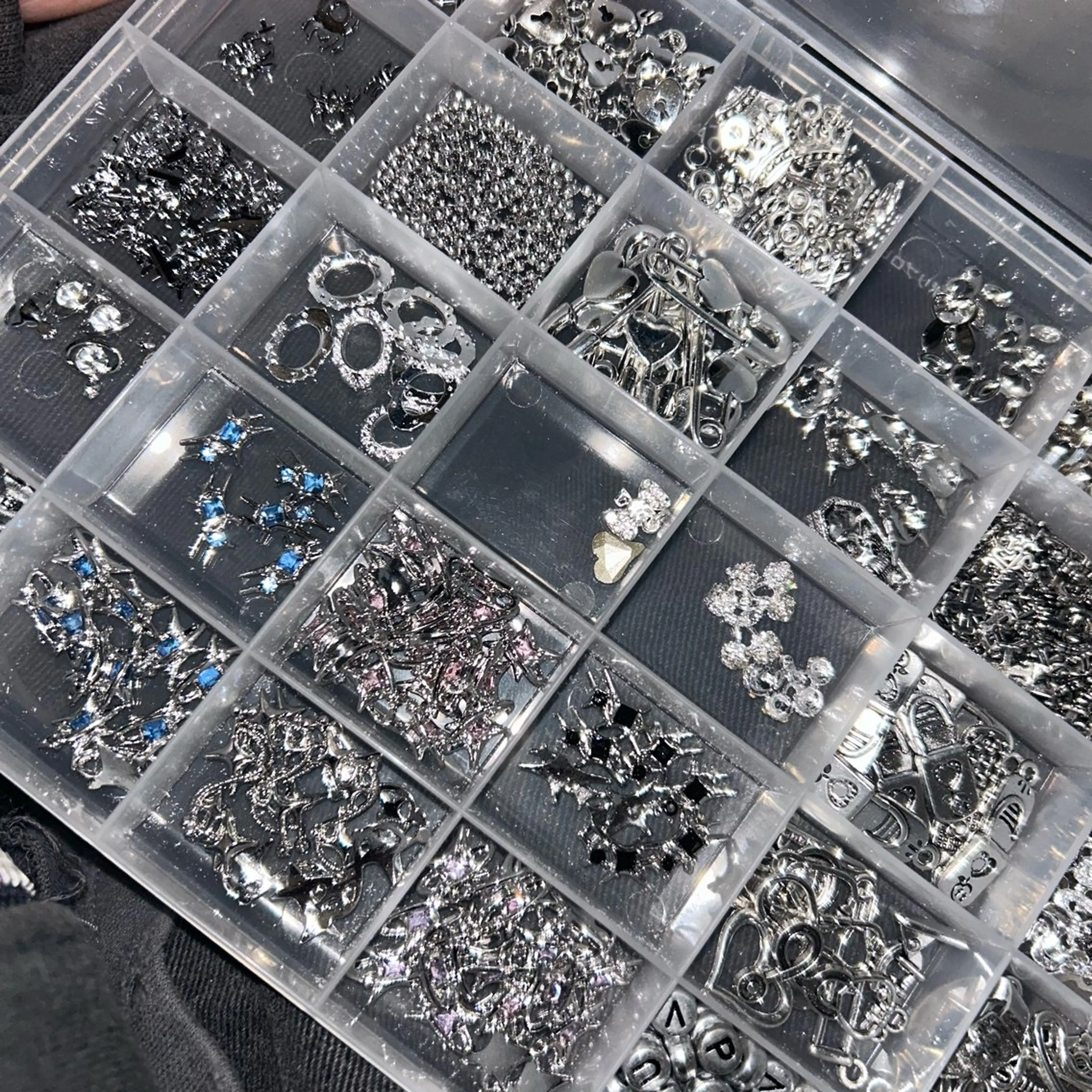 ネイル ハンドネイル ハンドケア Re:lith所属・猫夢 にゃむのネイルデザイン