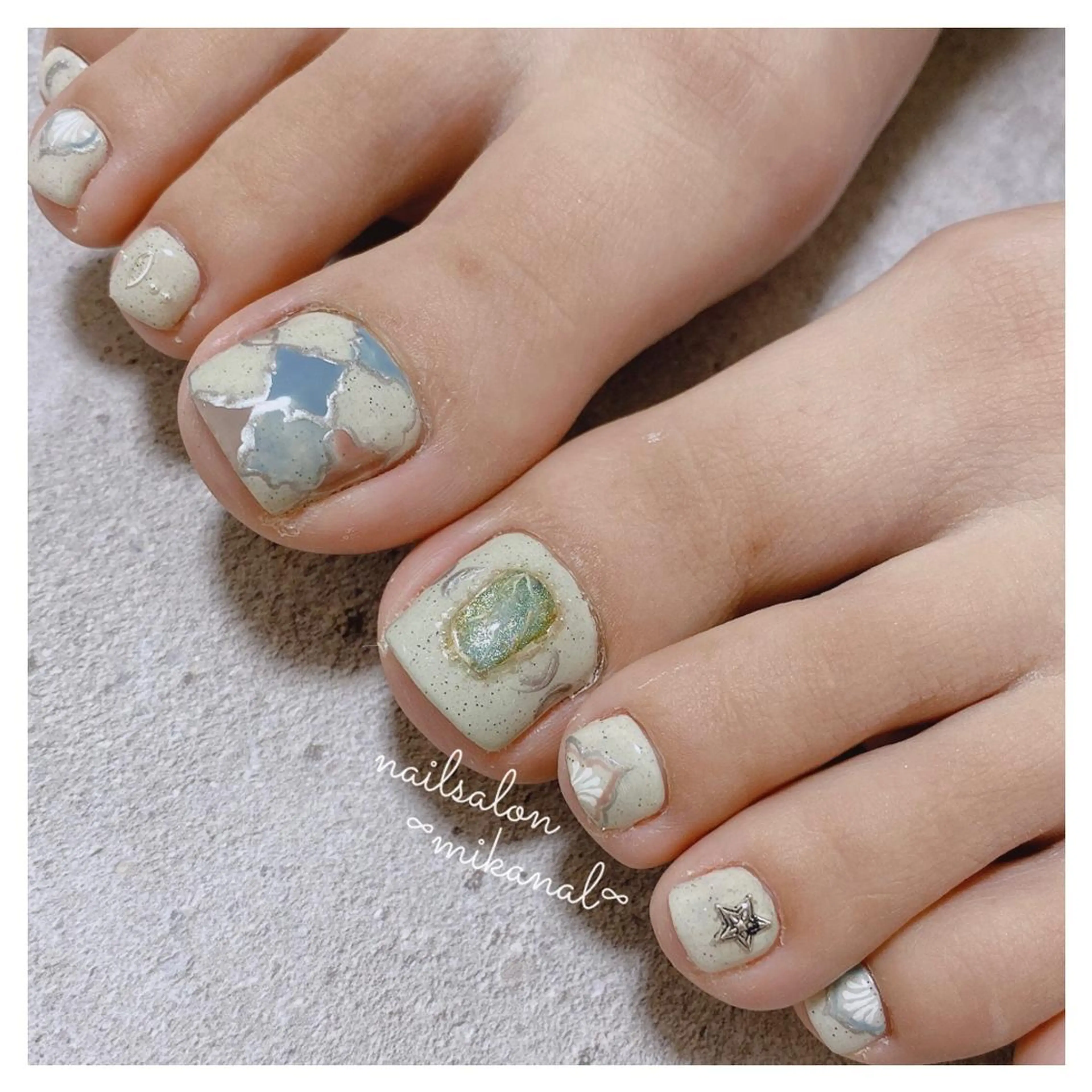 ネイル フットネイル nail salon  ∞ mikanal ∞所属・nailsalon ∞ ﾐｶﾅﾙ ∞のネイルデザイン