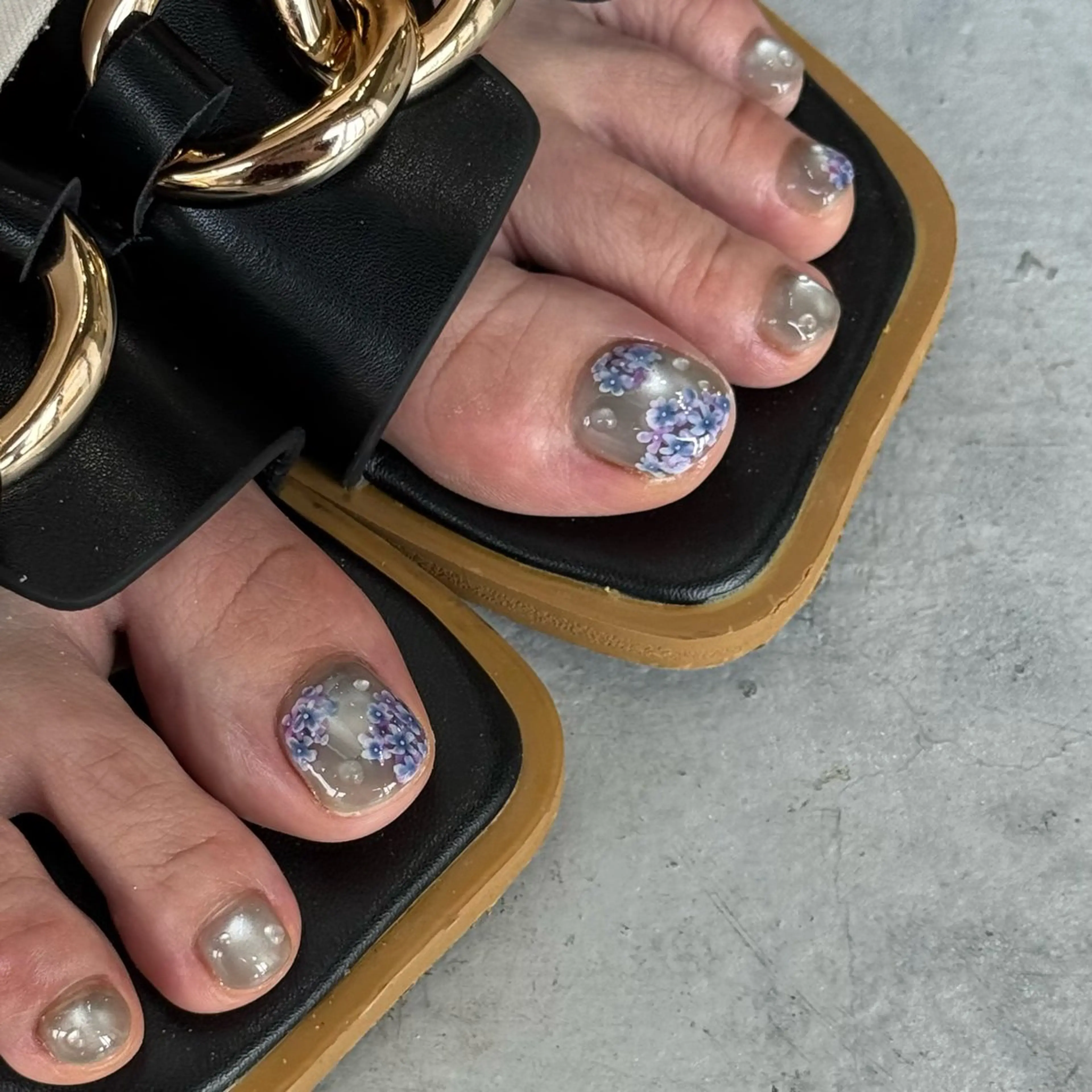 ネイル フットネイル HARUKA ネイリスト福岡/薬院のネイルデザイン