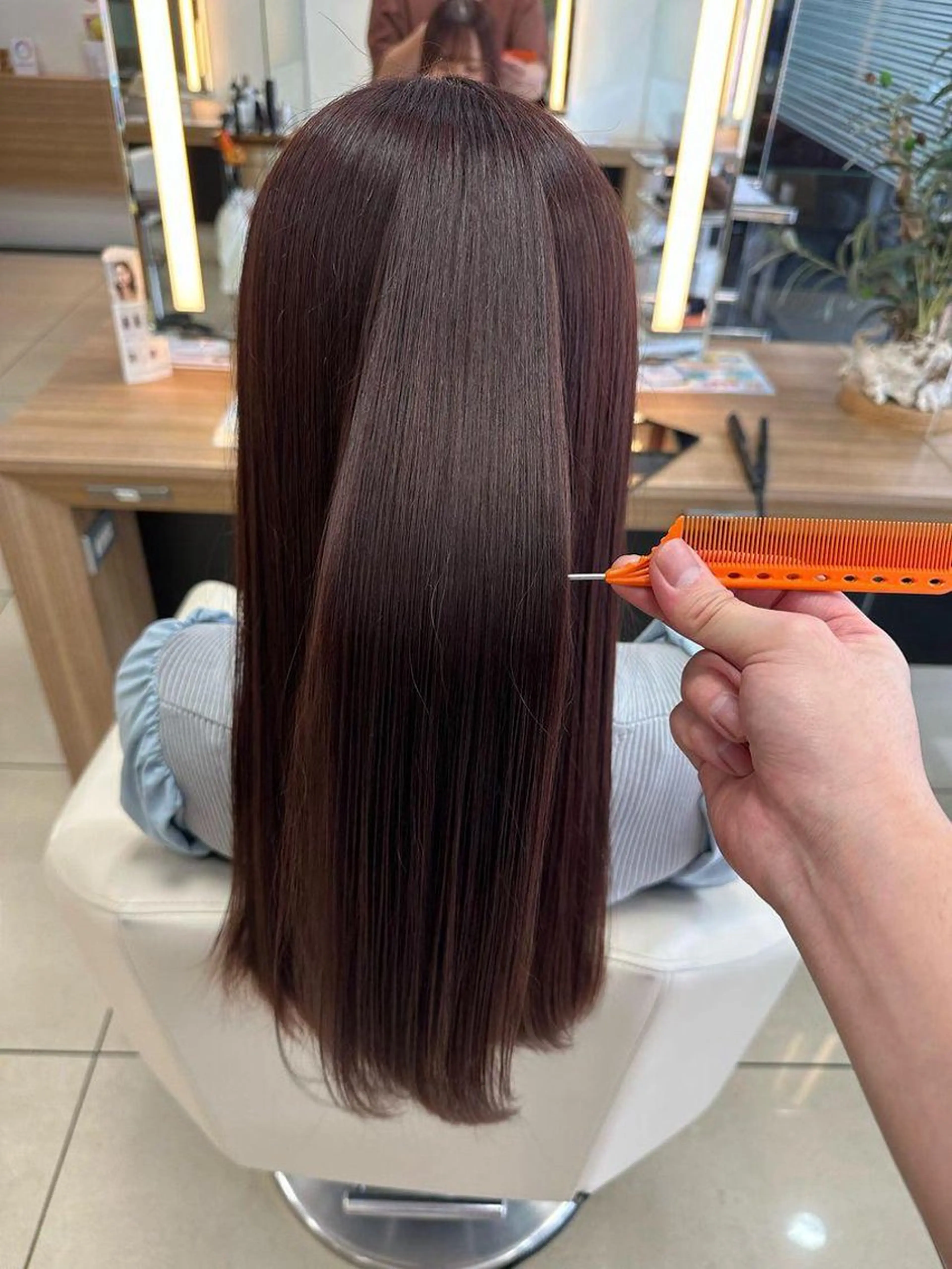 ロング ダブルカラーベージュ カラー/tuburaのヘアスタイル