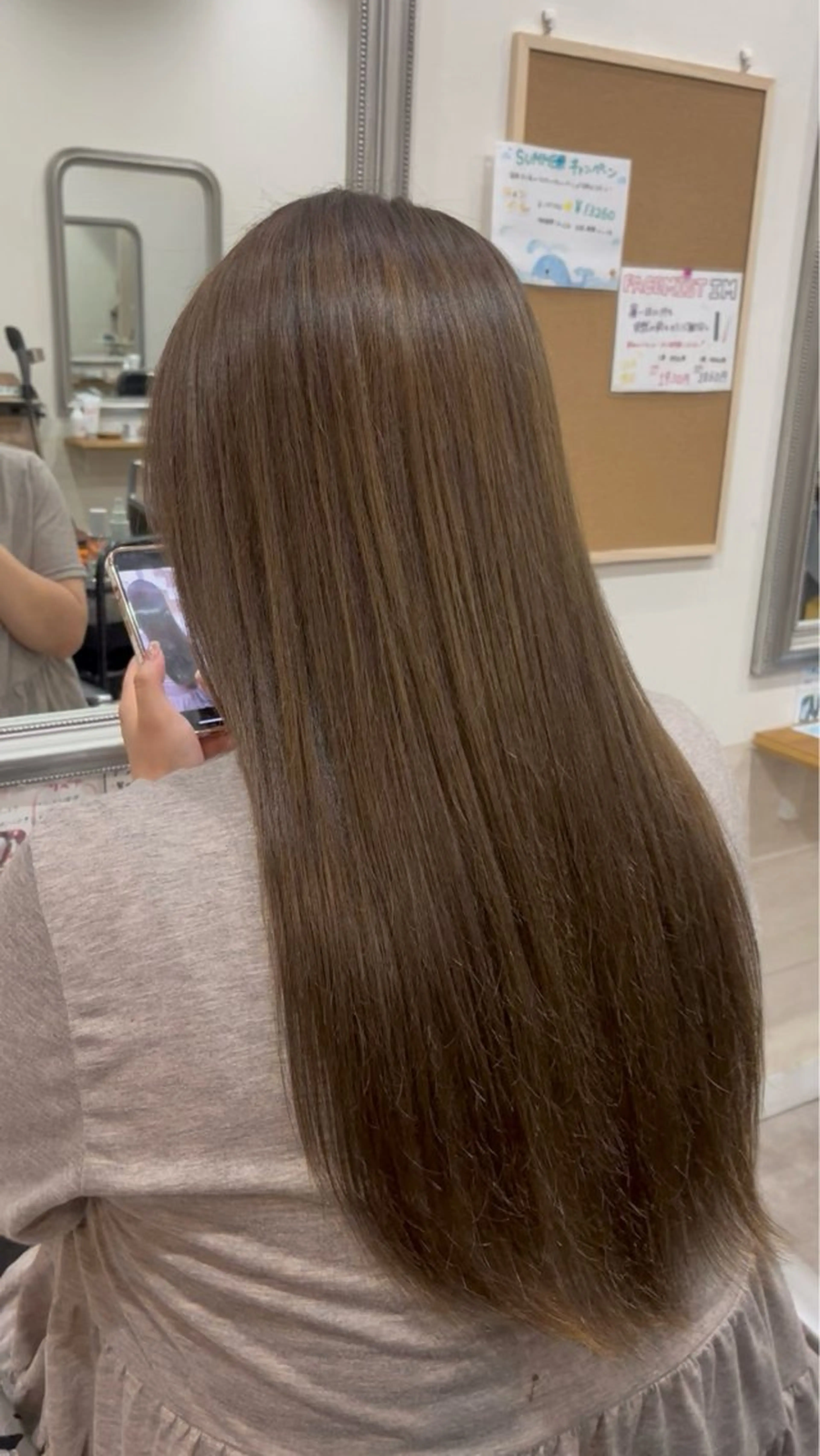 ロング カラー カット ヘアカラー トリートメント 艶髪🥣透明感カラー 🫧前田奈津実のヘアスタイル