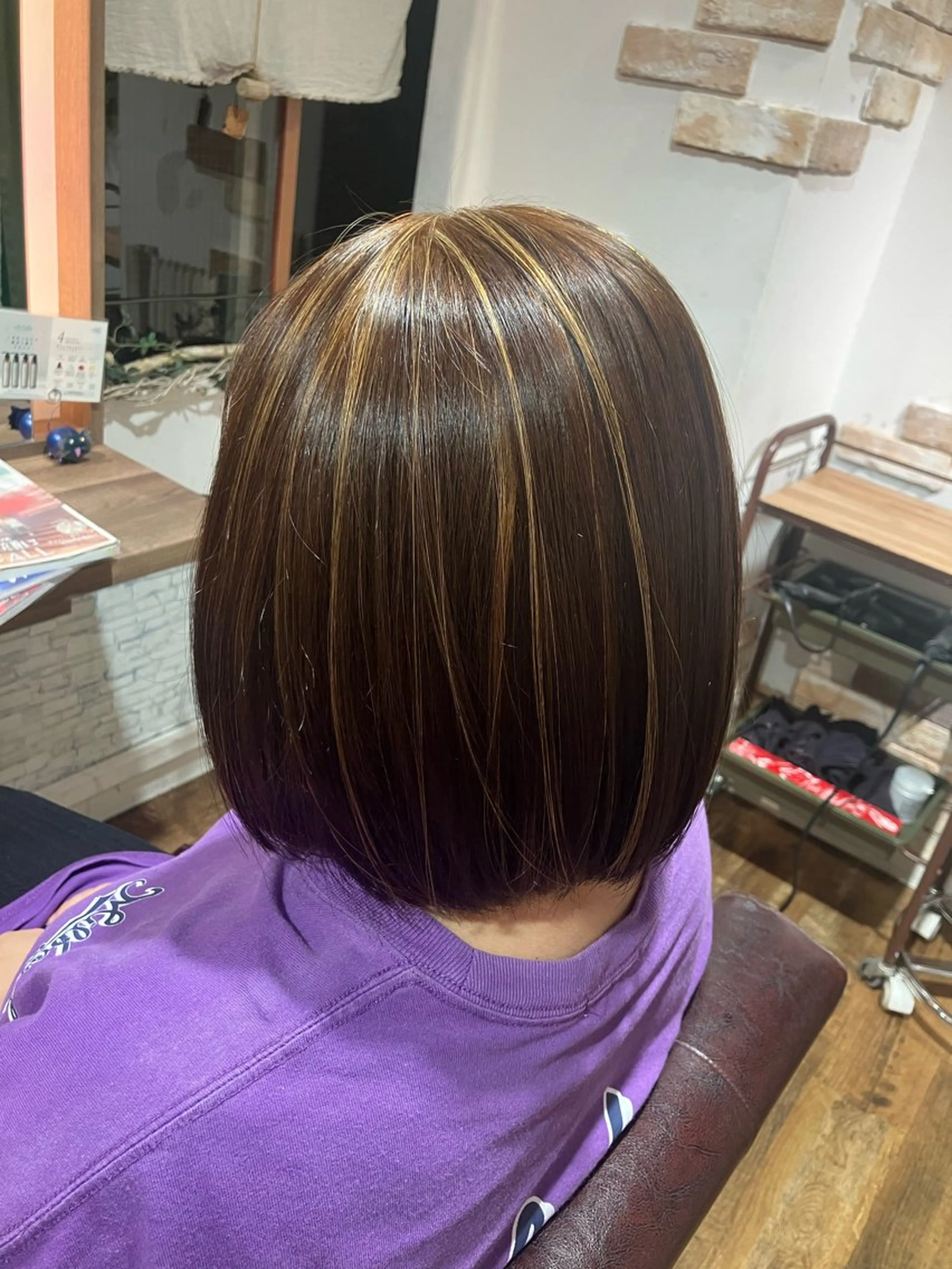 ショート ヘアカラー 葉月 怜美のヘアスタイル