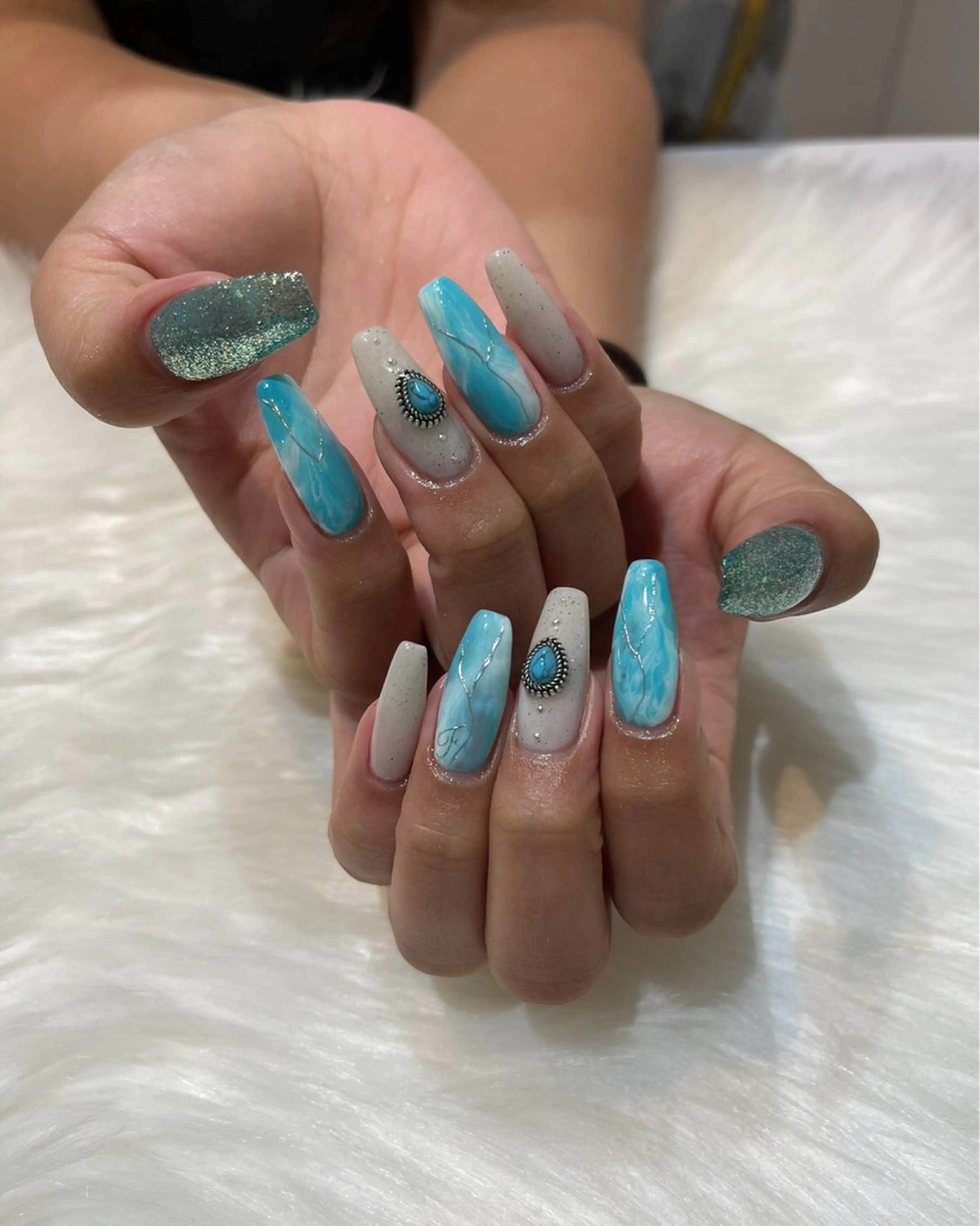 ネイル T-Rich所属・高野 沙玖良のネイルデザイン