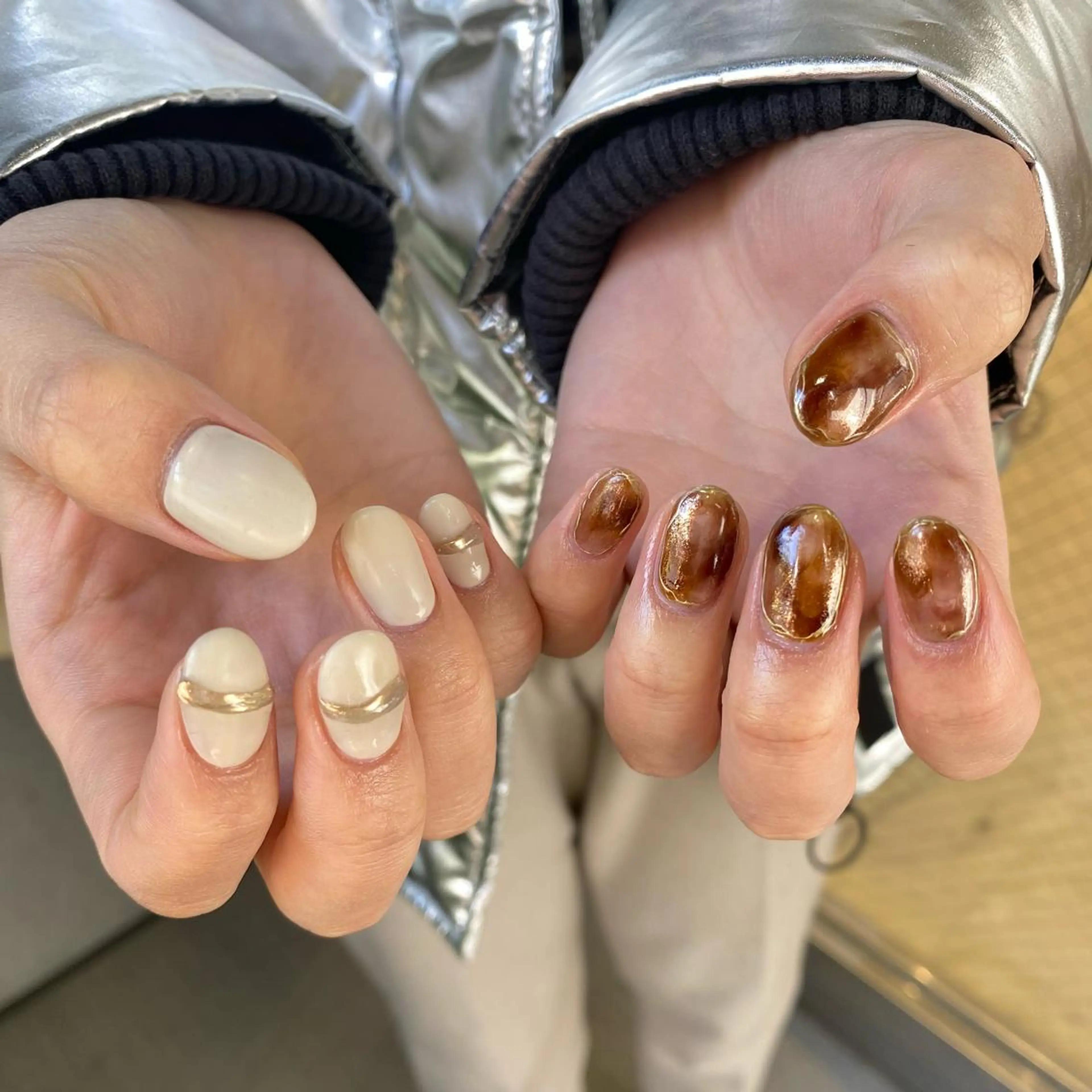 ネイル アートネイル べっ甲ネイル マットネイル ホワイト ハンドネイル nable.所属・栗林 実莉のネイルデザイン