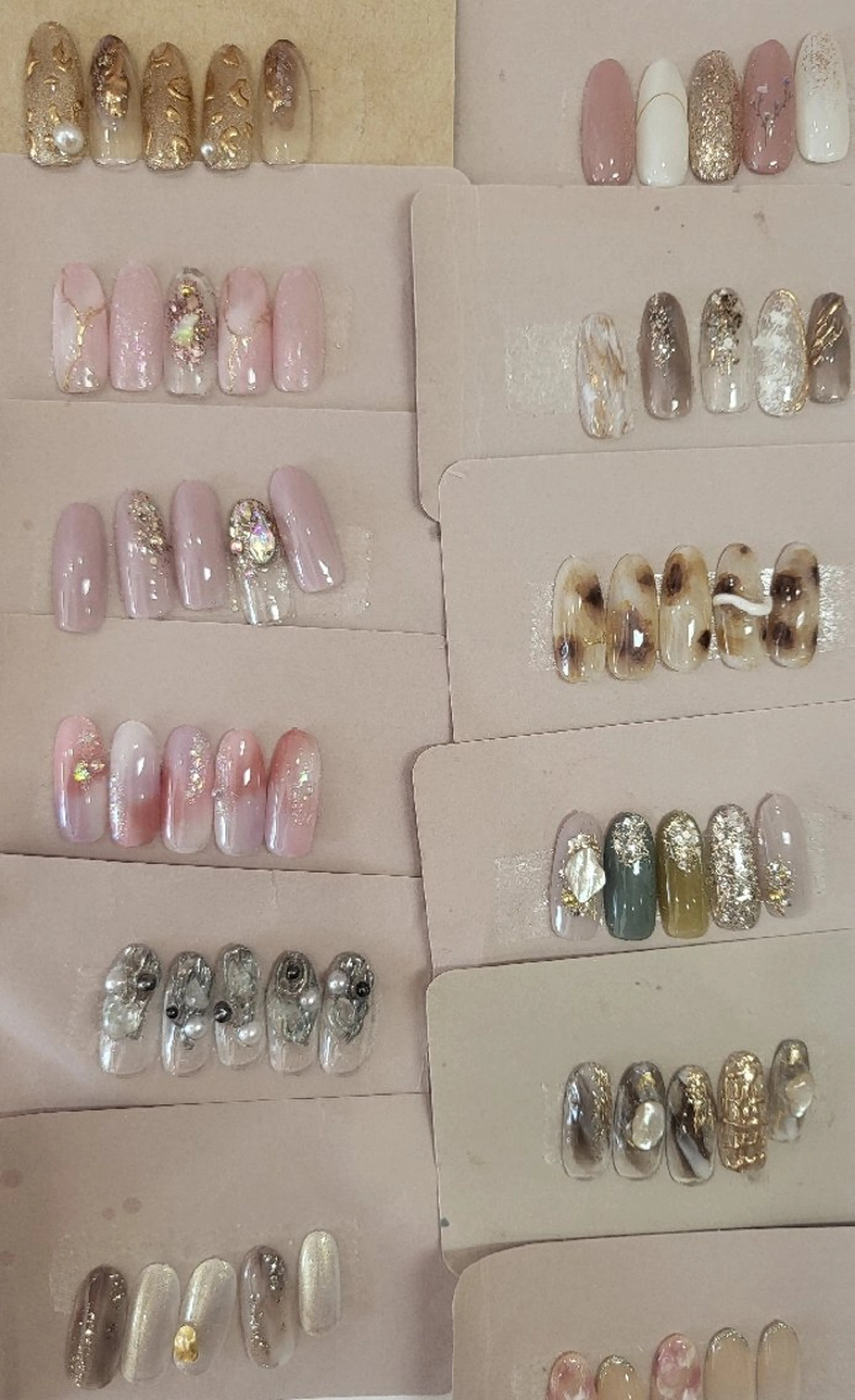 ネイル ハンドネイル  More suzukiのネイルデザイン