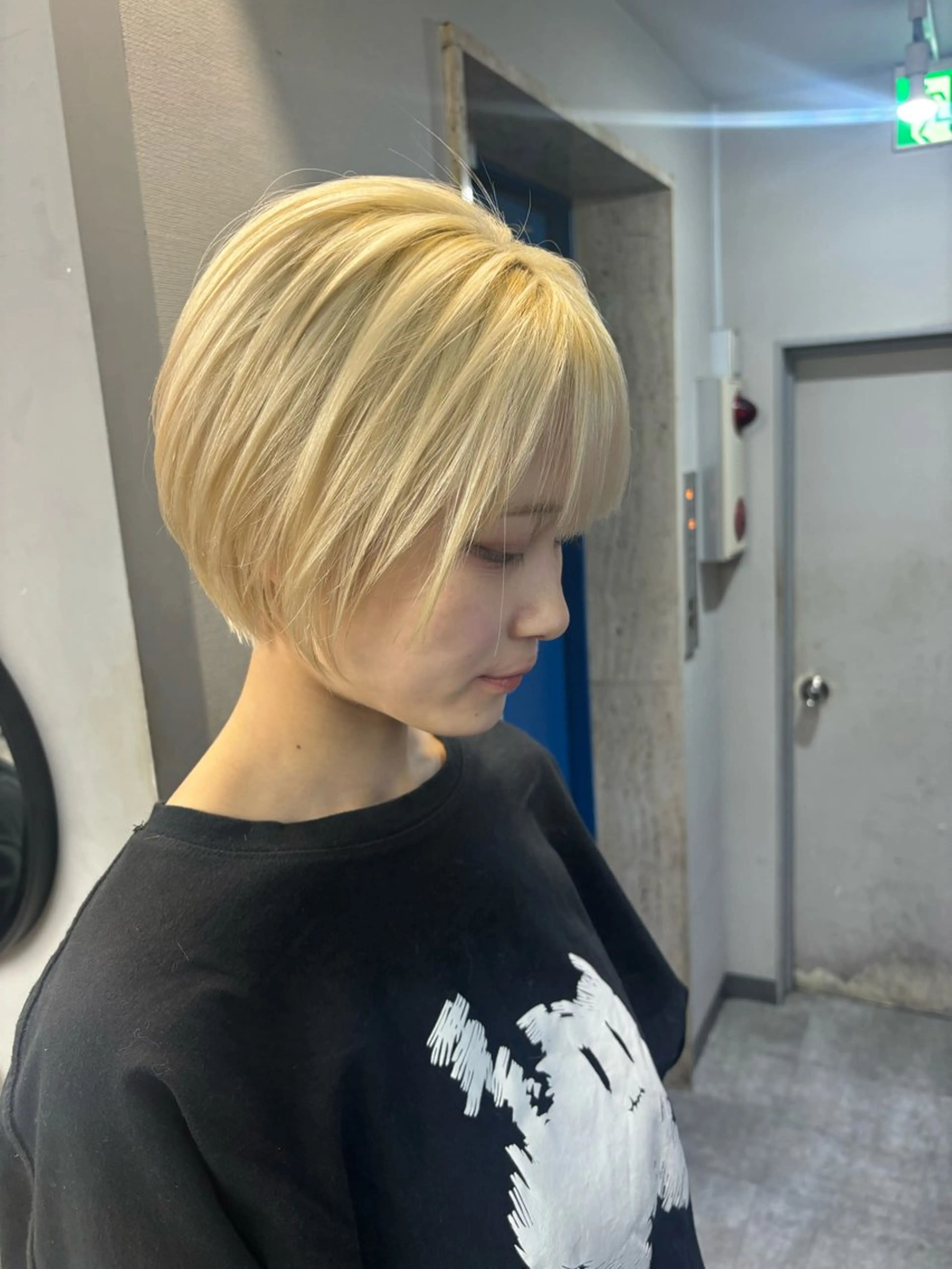 ショート カット ヘアカラー トリートメント teN+by ambleluxeのヘアスタイル