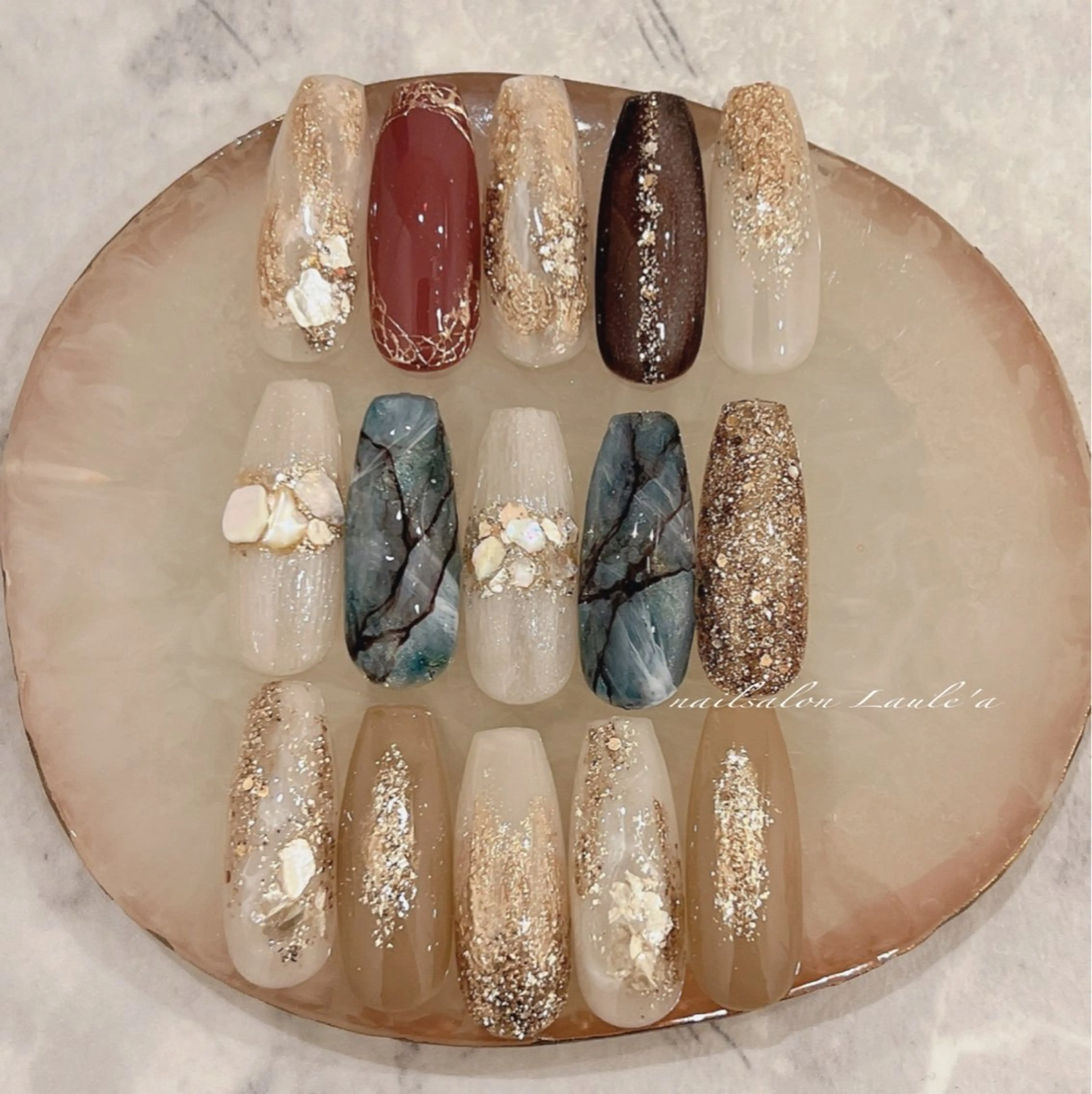 ネイル フットネイル nailsalon Laule'aのネイルデザイン