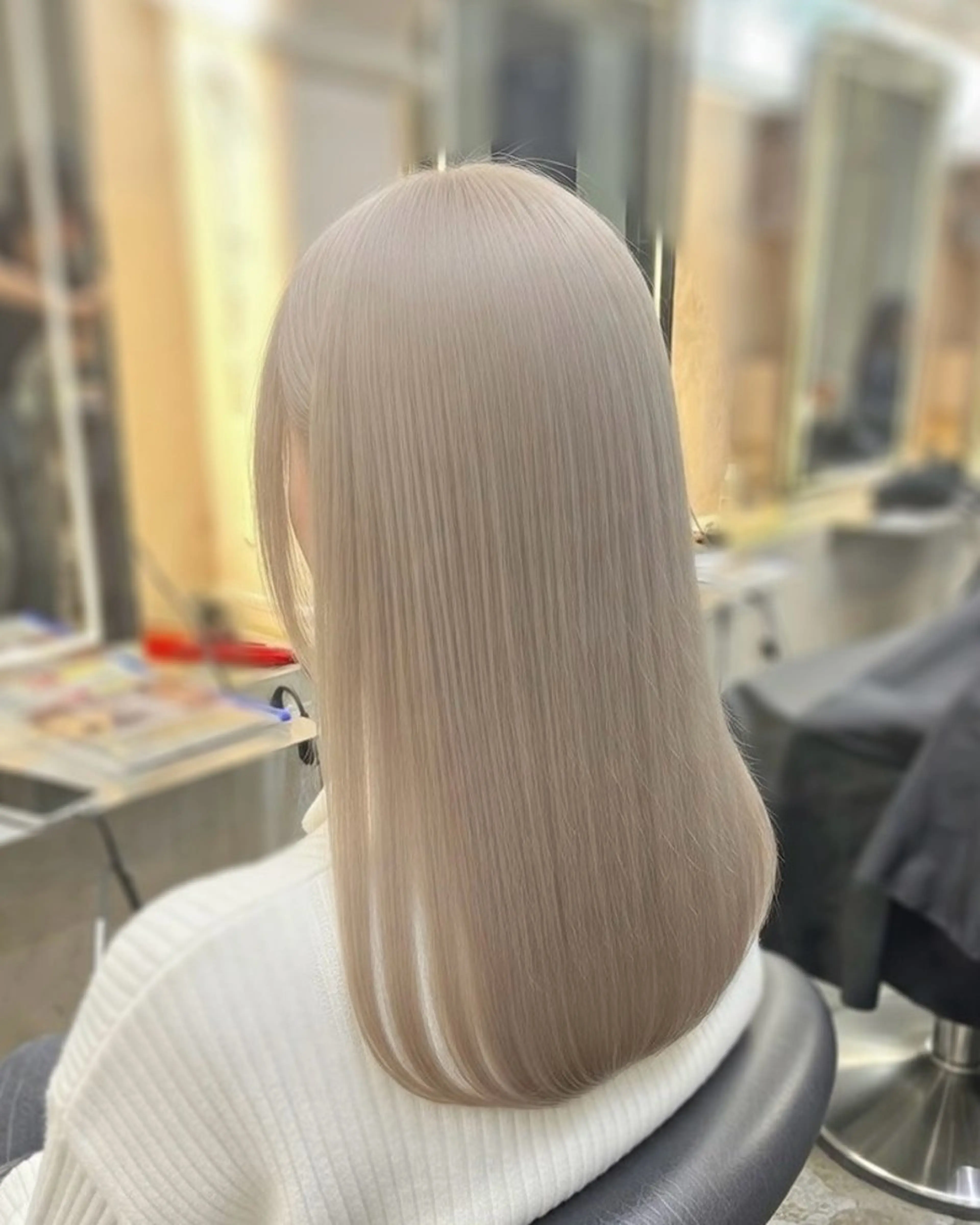 ⭐️ミニモ限定⭐️ダブルカラー＋トリートメント　ブリーチリタッチ可能です！ミルクティーなど、ハイトーン目指す方向けです！の写真