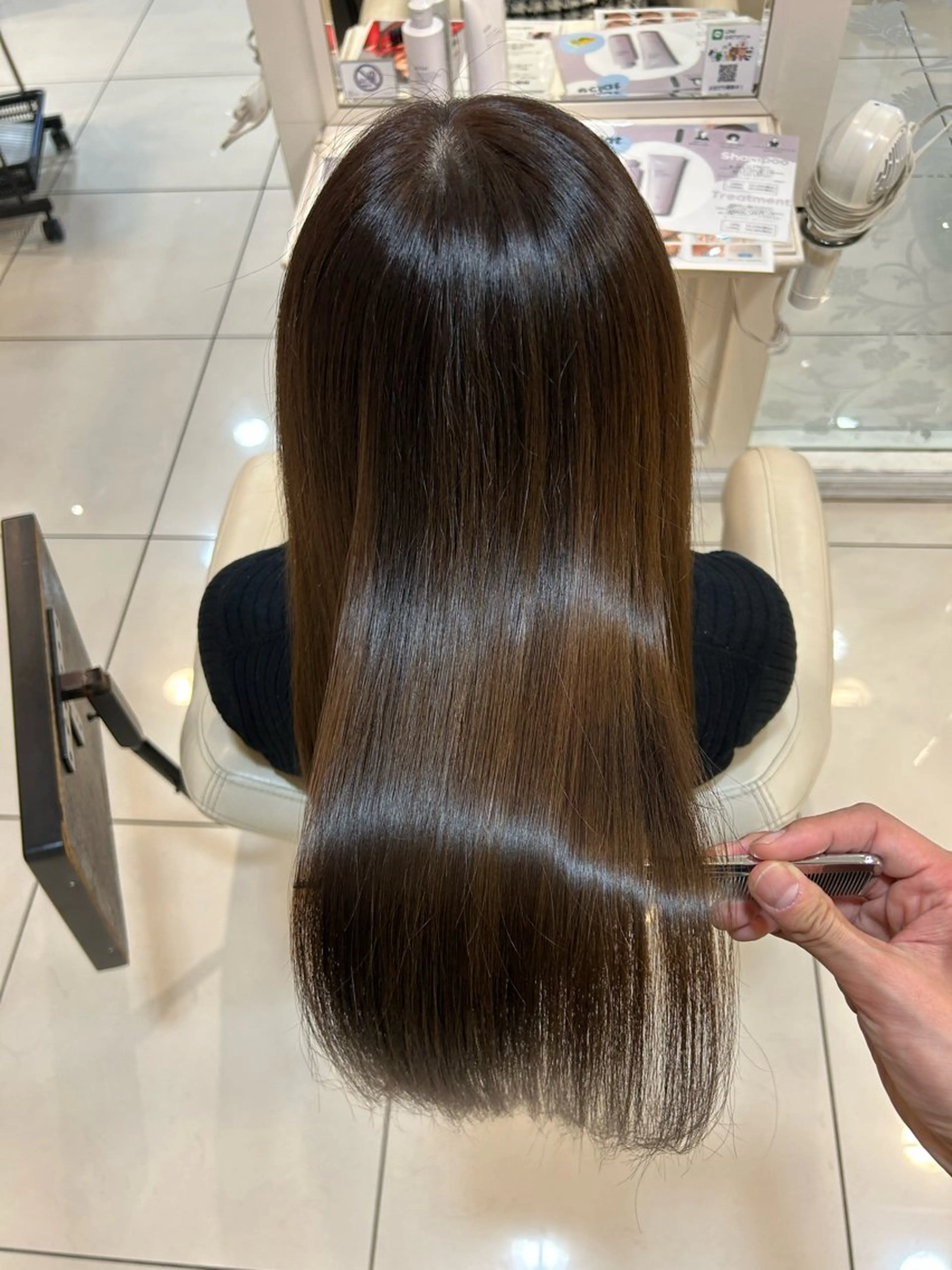 ミディアム 縮毛矯正 高橋 佑のヘアスタイル