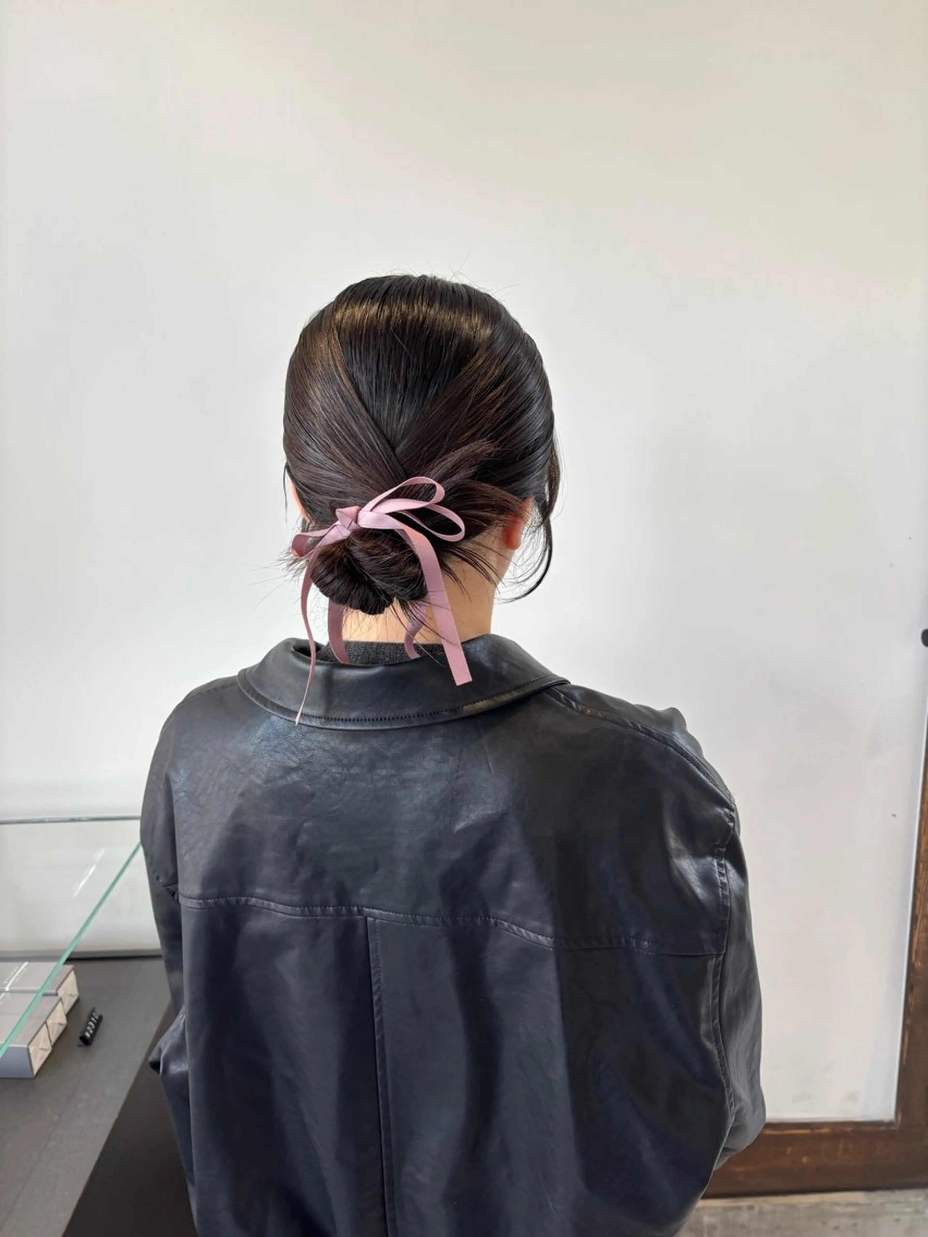 ミディアム 岡本 彩楓のヘアスタイル