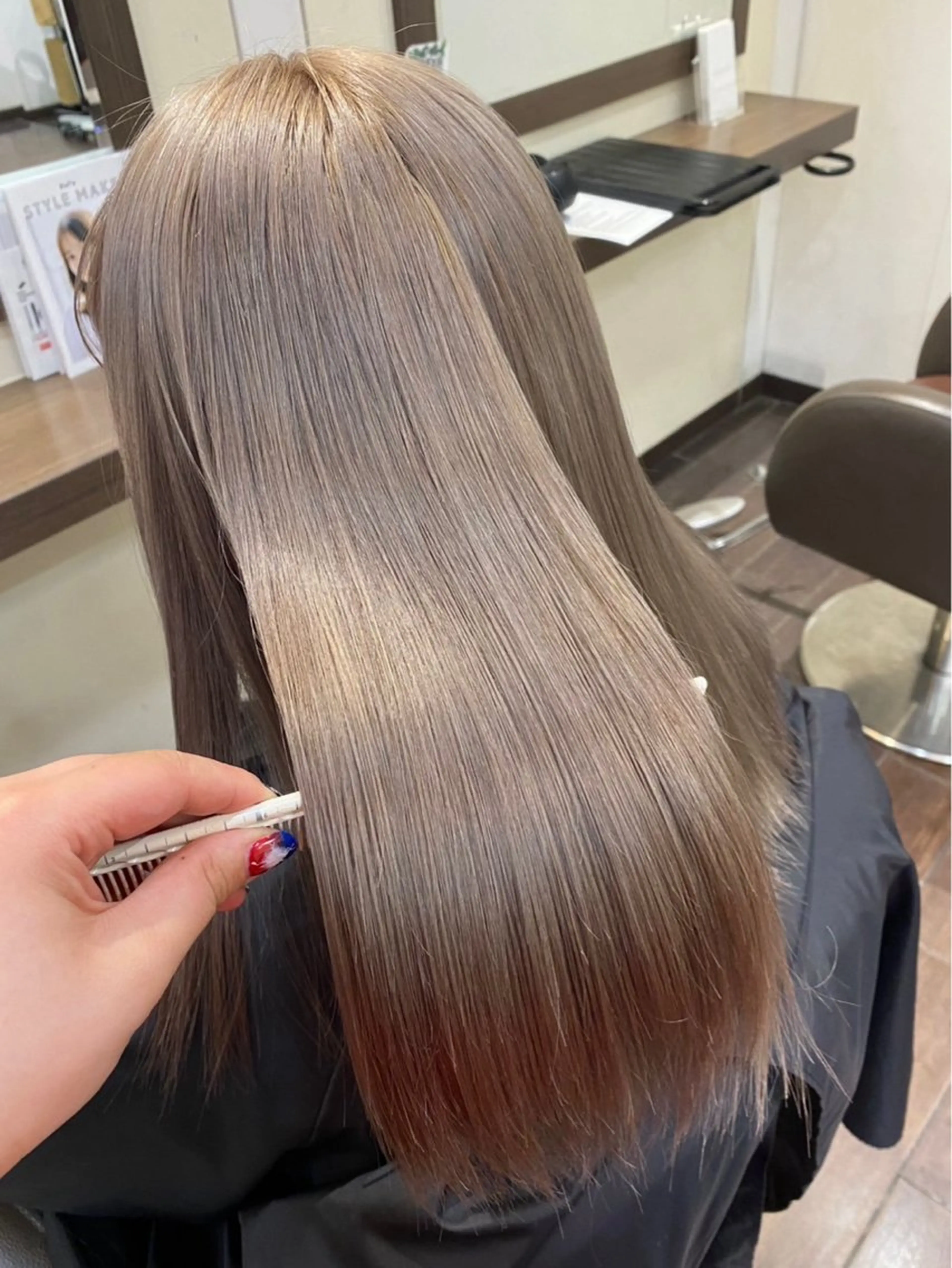 カラー ダブルカラー 髪質改善 アキト🌙カラー特化 /メンズカットのヘアスタイル