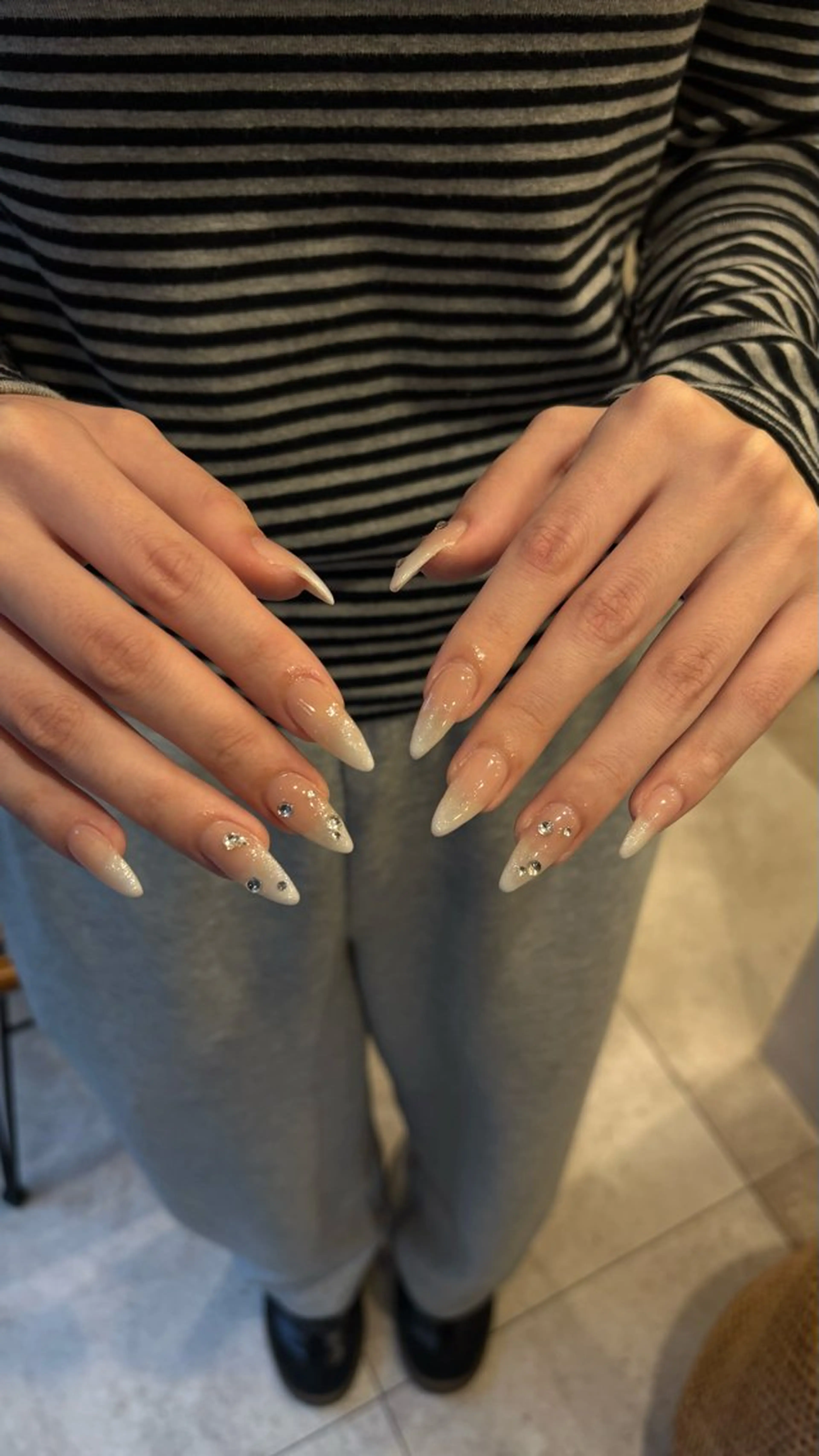 ネイル しおん⭐︎立川 sofaネイリストのネイルデザイン