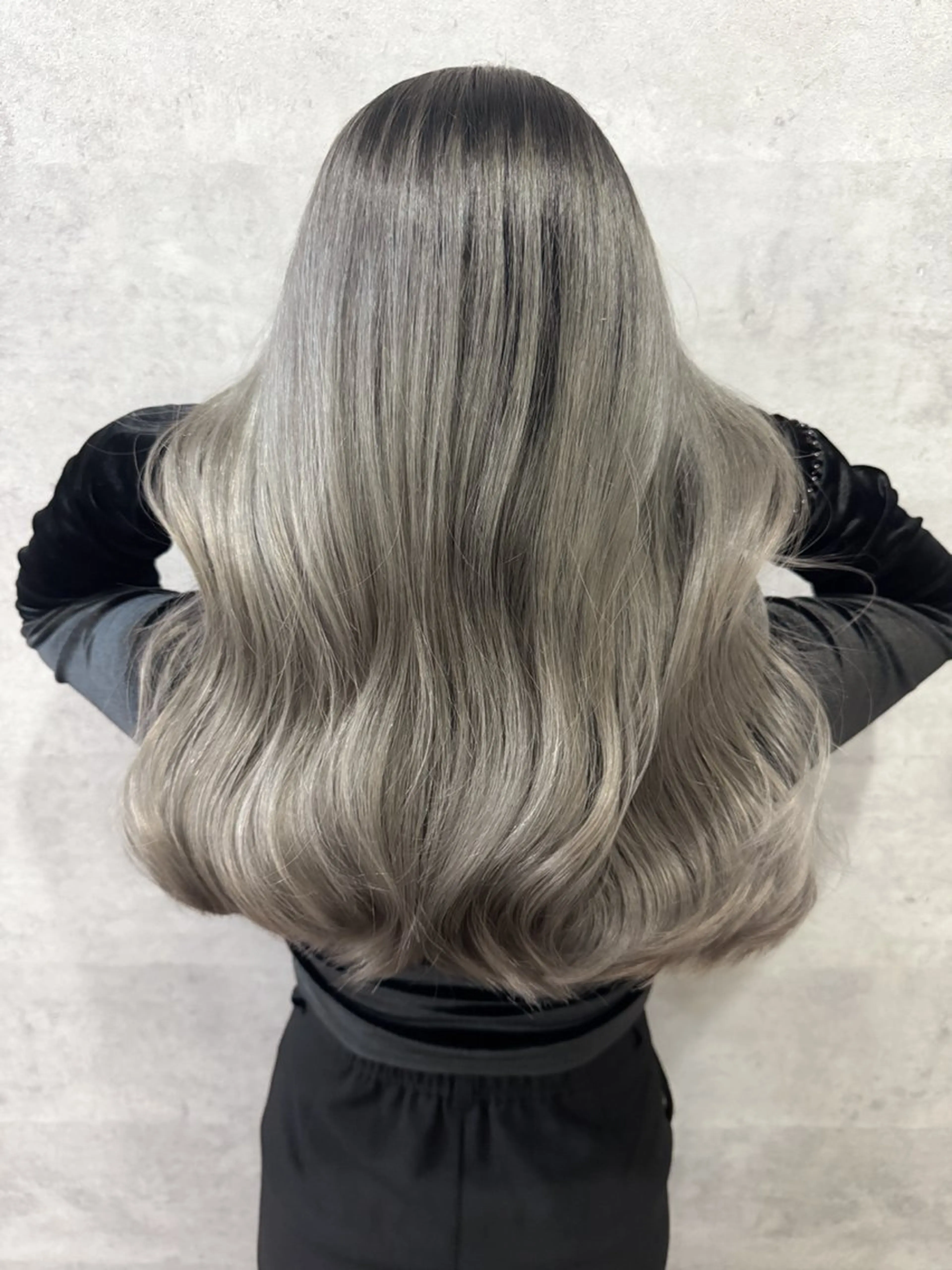 ロング カラー アディクシーカラー バレイヤージュ ブリーチ ケアブリーチ 透明感カラー ヘアカラー トリートメント Grow by NYNY 打越裕樹のヘアスタイル