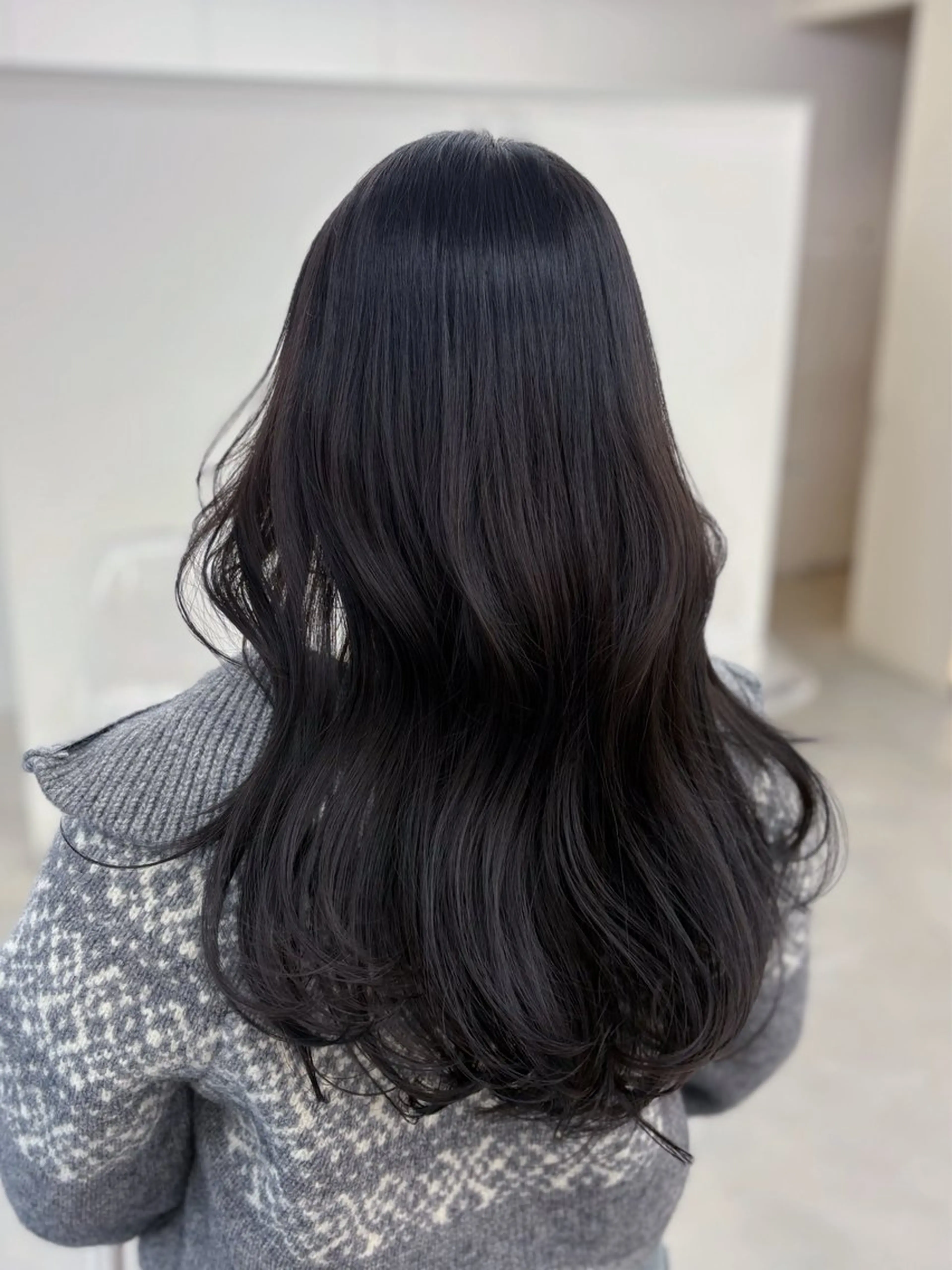 ロング 梅本 佳奈のヘアスタイル