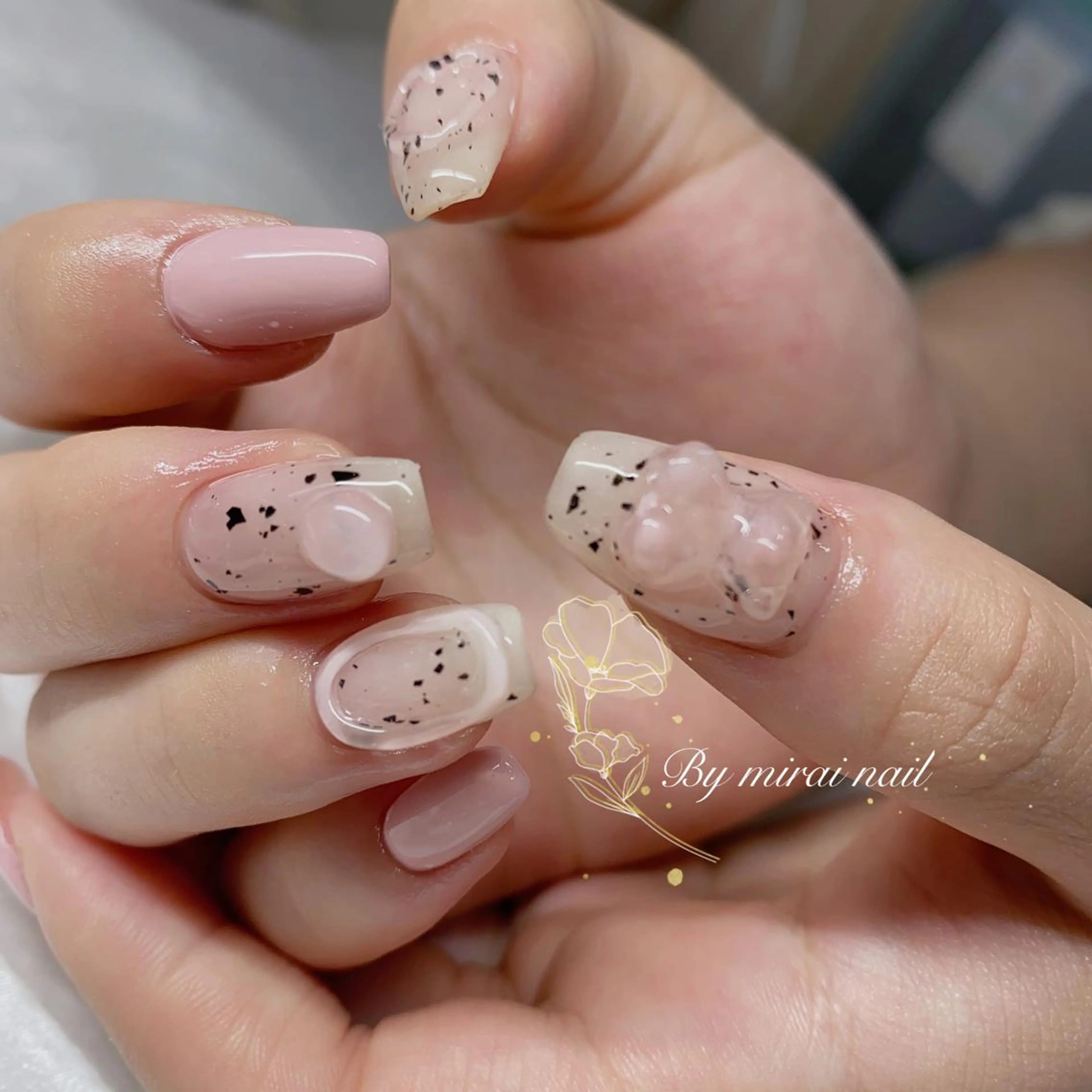 ネイル ネイルサロン 9Carats神田のネイルデザイン