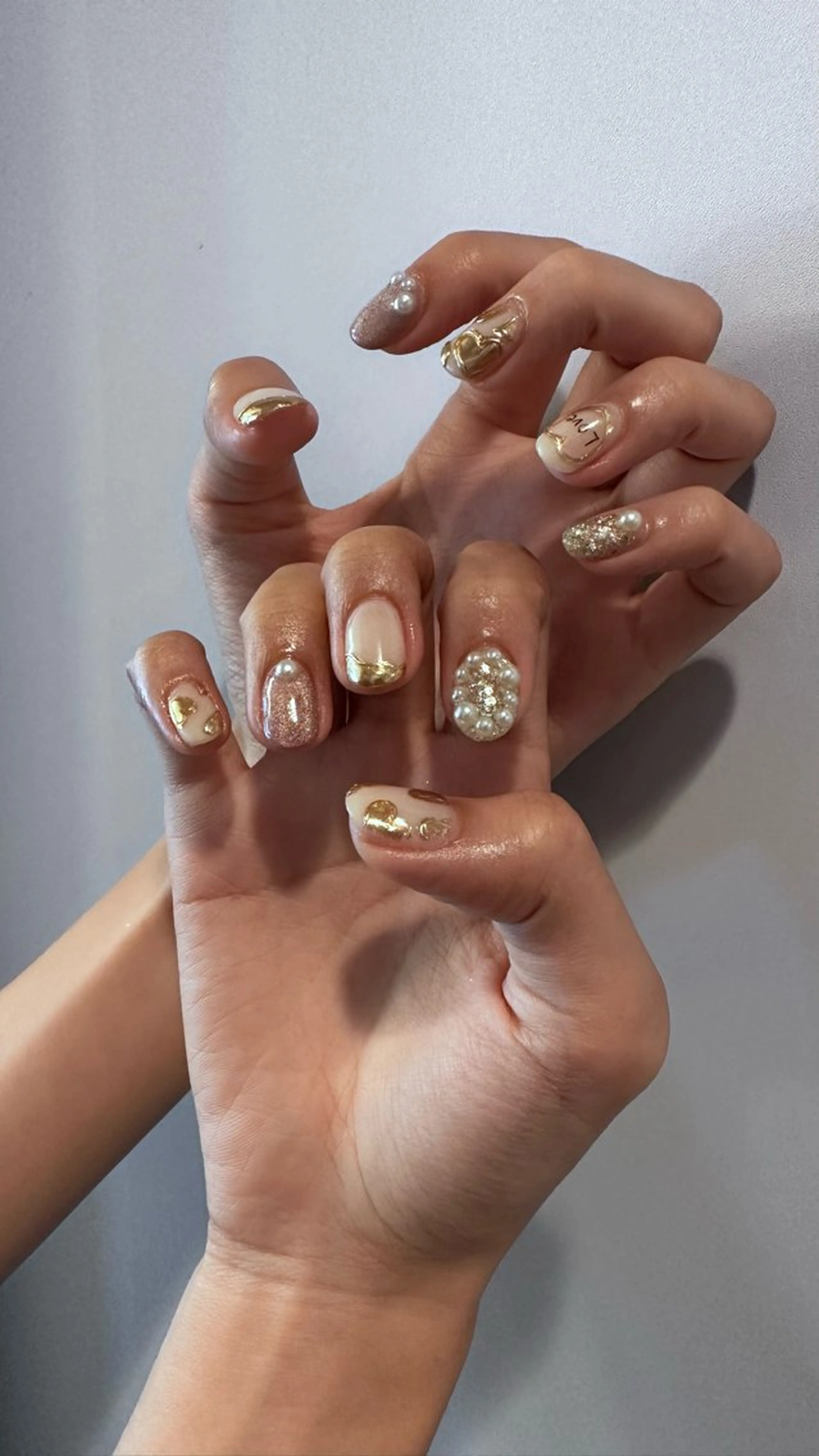 ネイル ニュアンスネイル ハンドネイル ハンドケア Atelier Ariのネイルデザイン