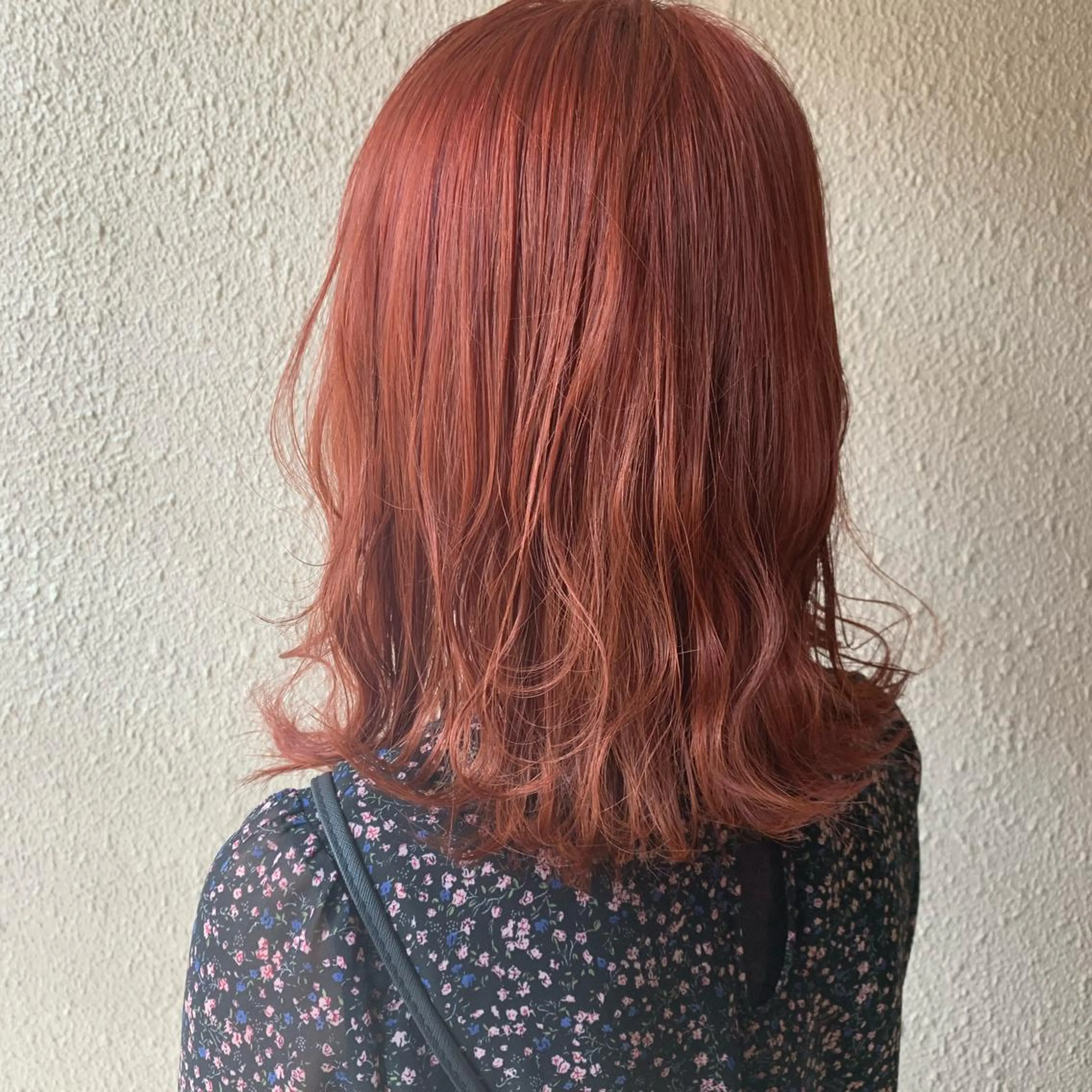 ミディアム カラー ブリーチ ピンクカラー chouette/ 根本優希のヘアスタイル