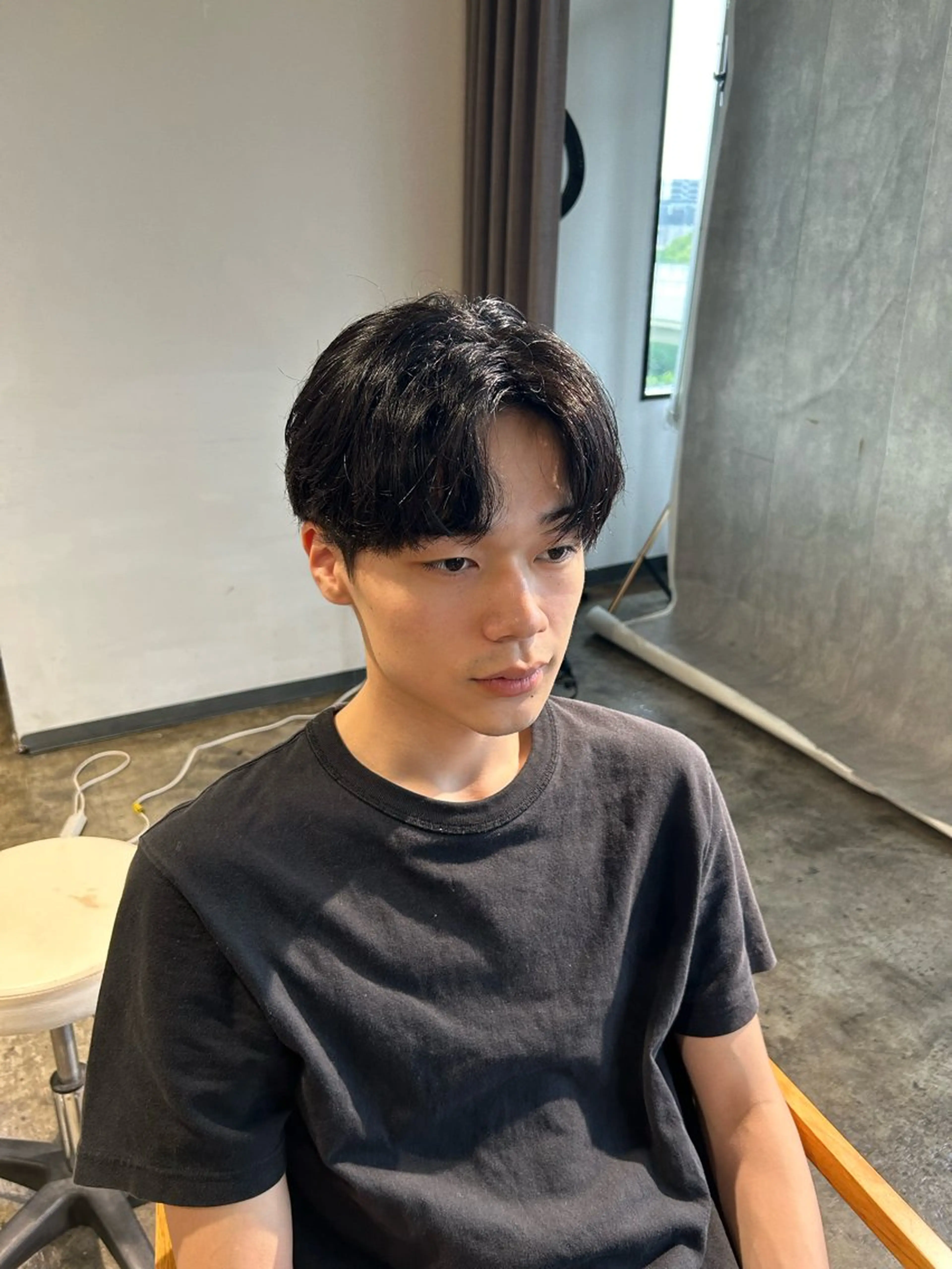 ショート パーマ メンズ センターパート ダウンパーマ カルマパーマ メンズ韓国風 マッシュ カット become men's hair 名駅店所属・名駅/フェザーパーマ 韓国ヘア/森岡のヘアスタイル