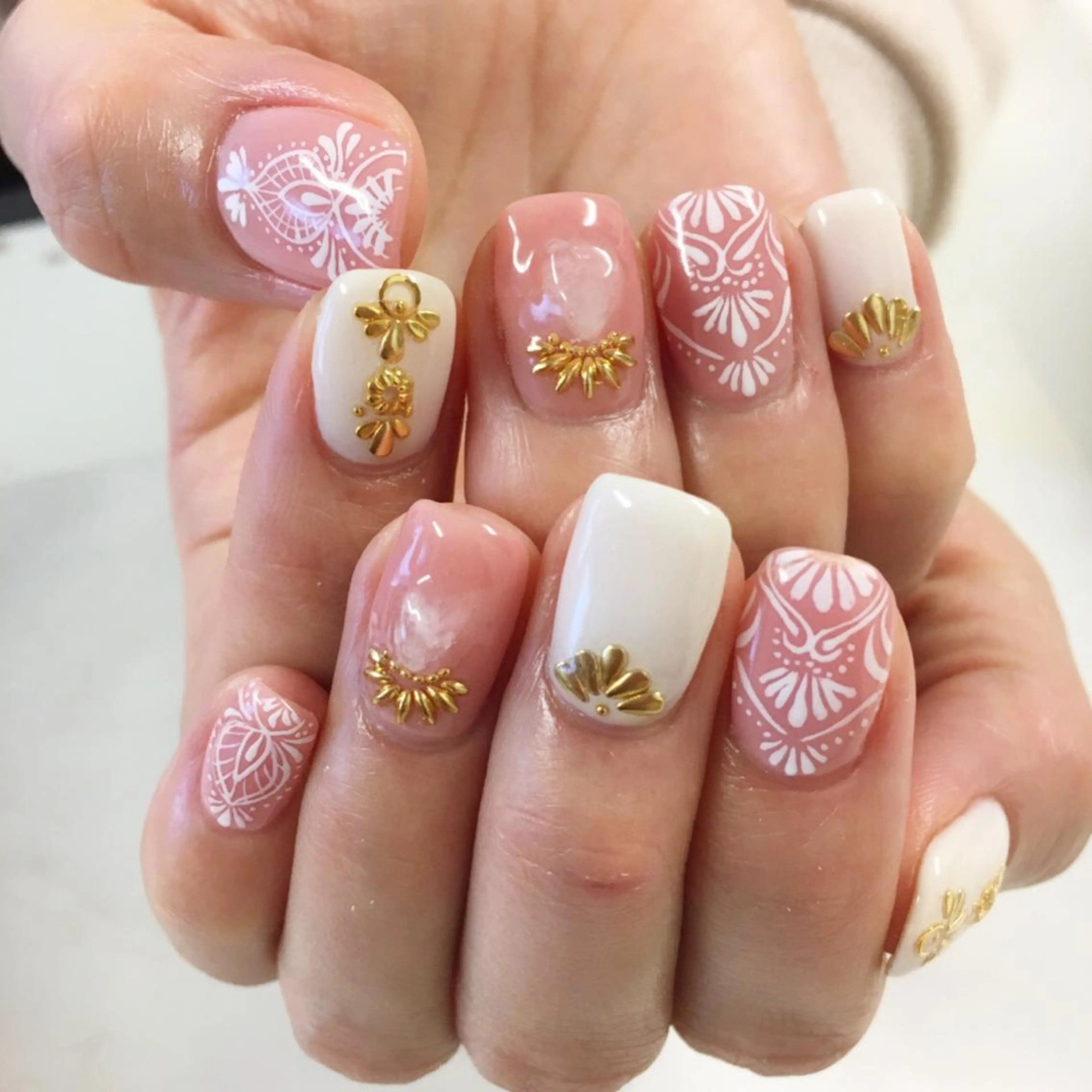 ネイル アートネイル SHINE NAILのネイルデザイン