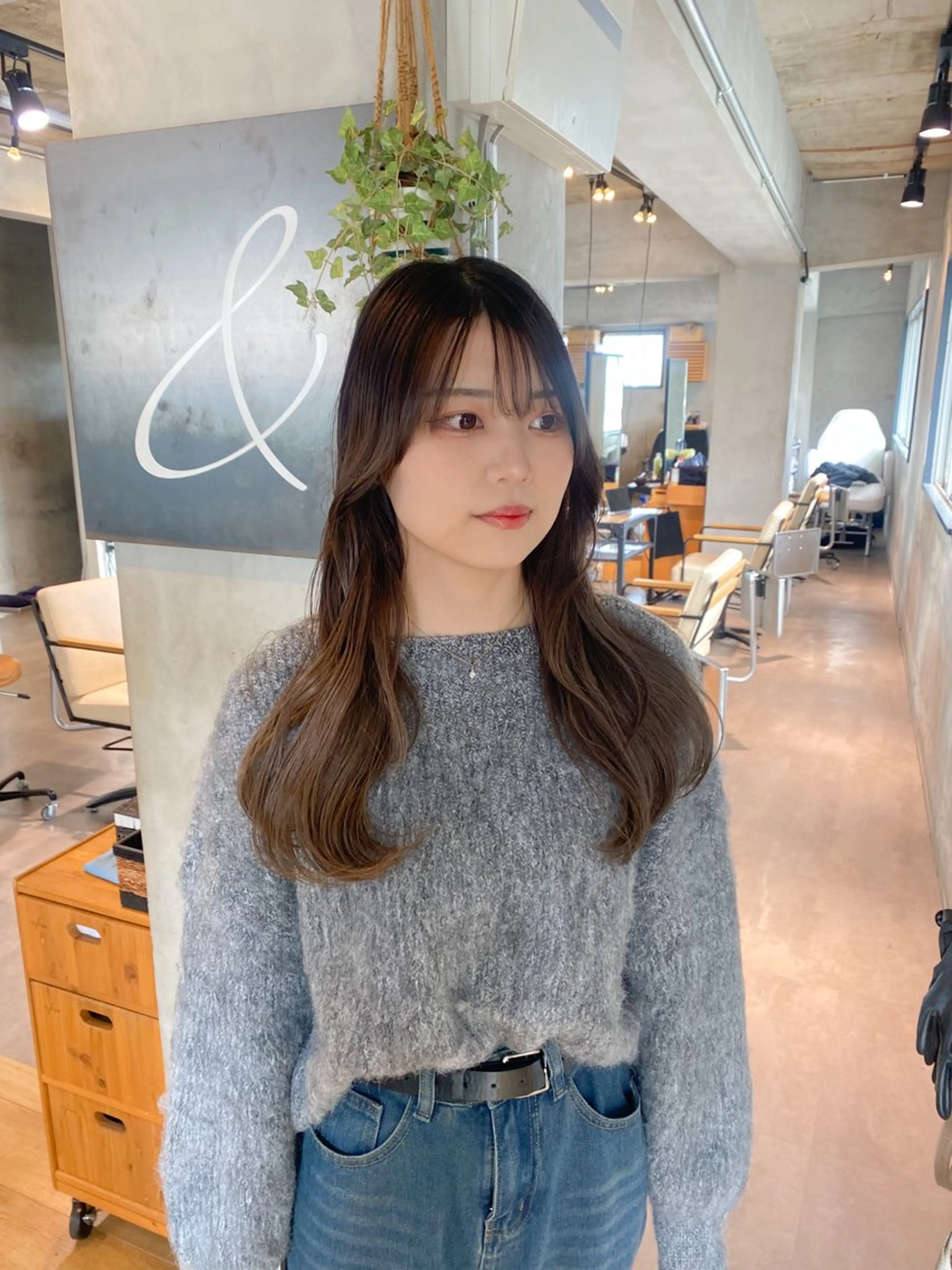 ロング カラー 韓国風ヘア カット ヘアカラー ♠️暗髪レイヤー♠️ 中山唯斗のヘアスタイル