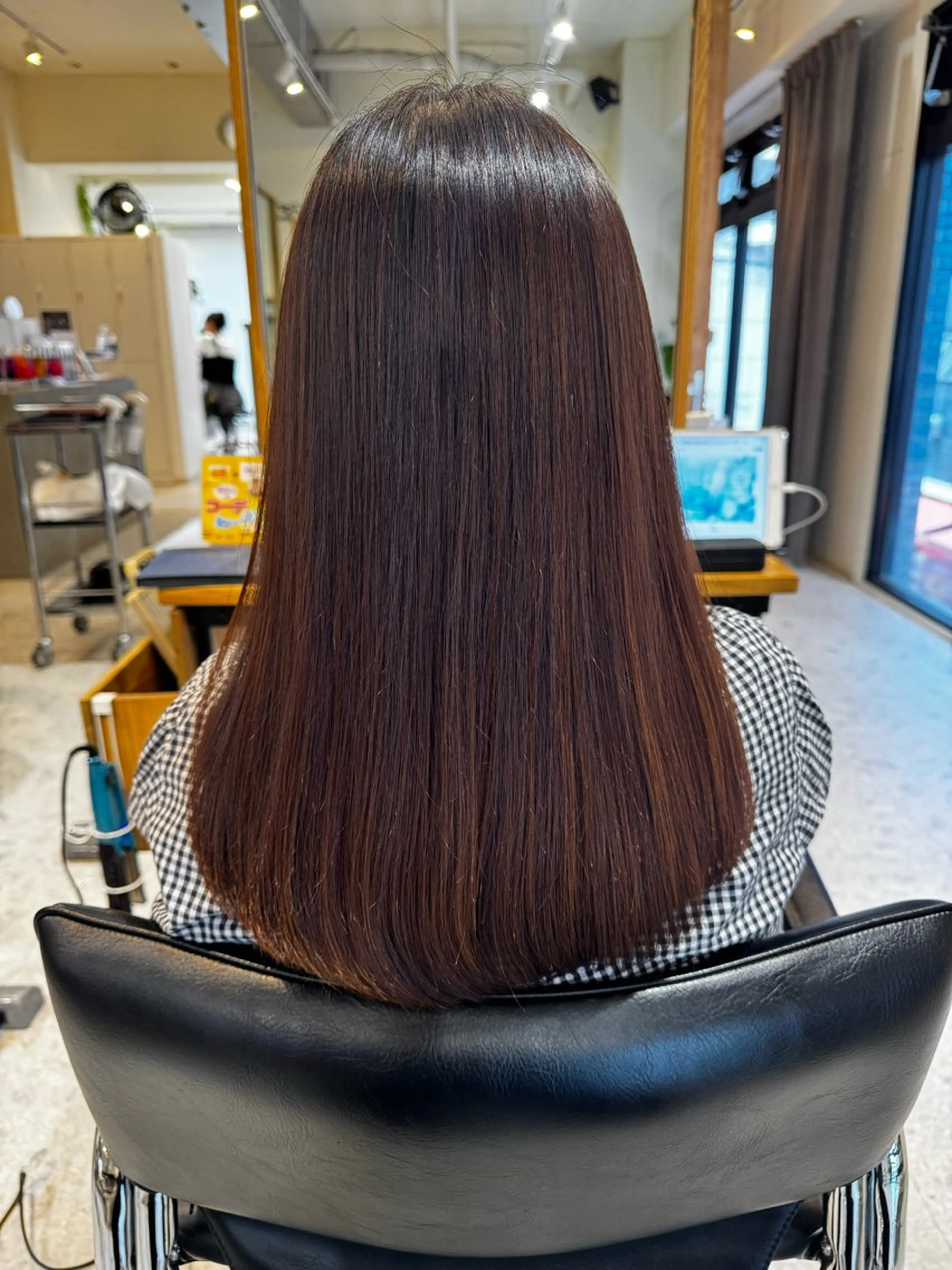 ロング 縮毛矯正 ヘアーメイクWiLL梅田店所属・WiLL梅田店／ 荒堀 結香のヘアスタイル