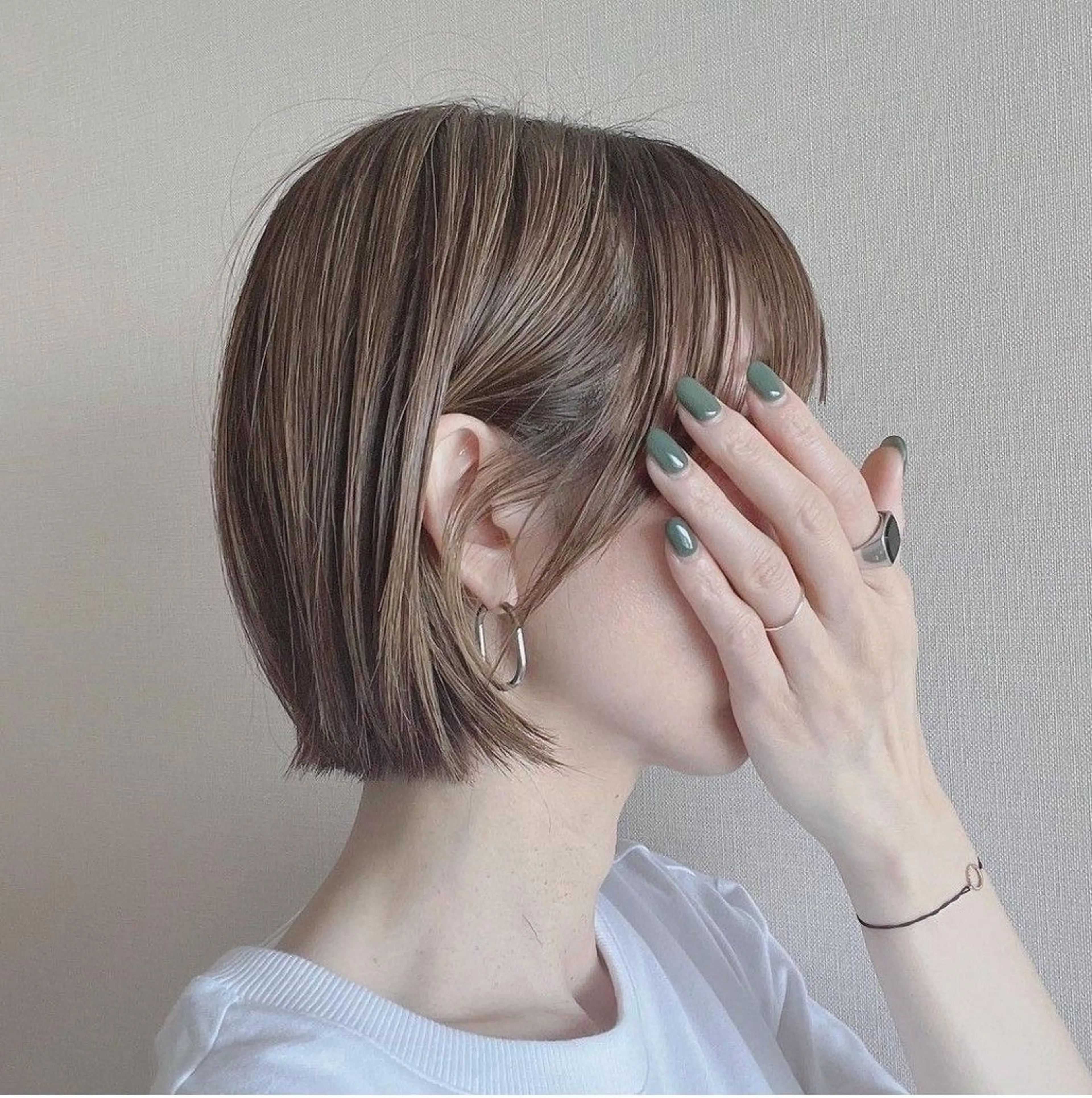 ミディアム カラー 切りっぱなしボブ ショートボブ ボブ くびれヘア 髪質改善 小顔似合わせカット/ レイヤー/mai‪のヘアスタイル