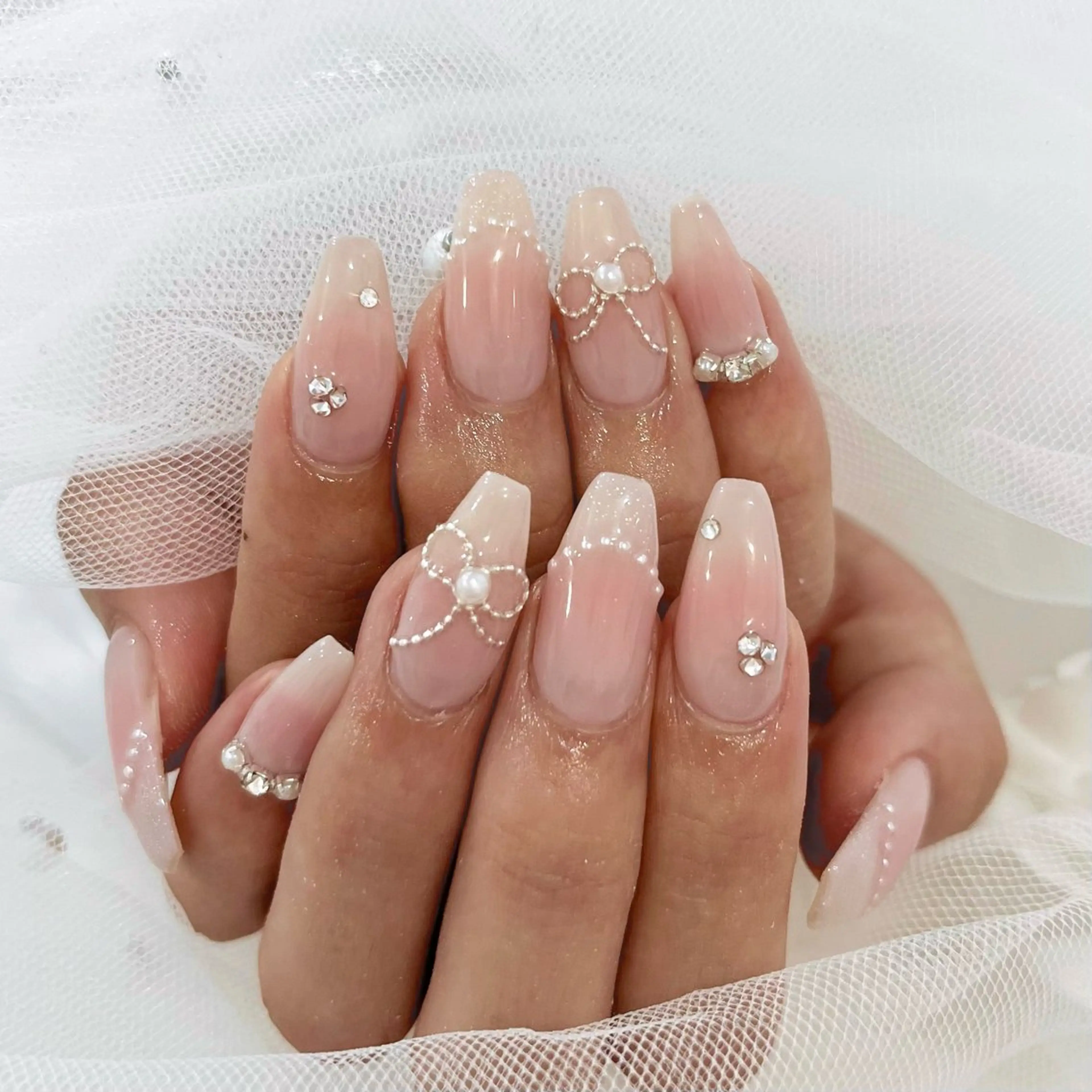 ネイル SALON ELVI.所属・SALON ELVI.のネイルデザイン