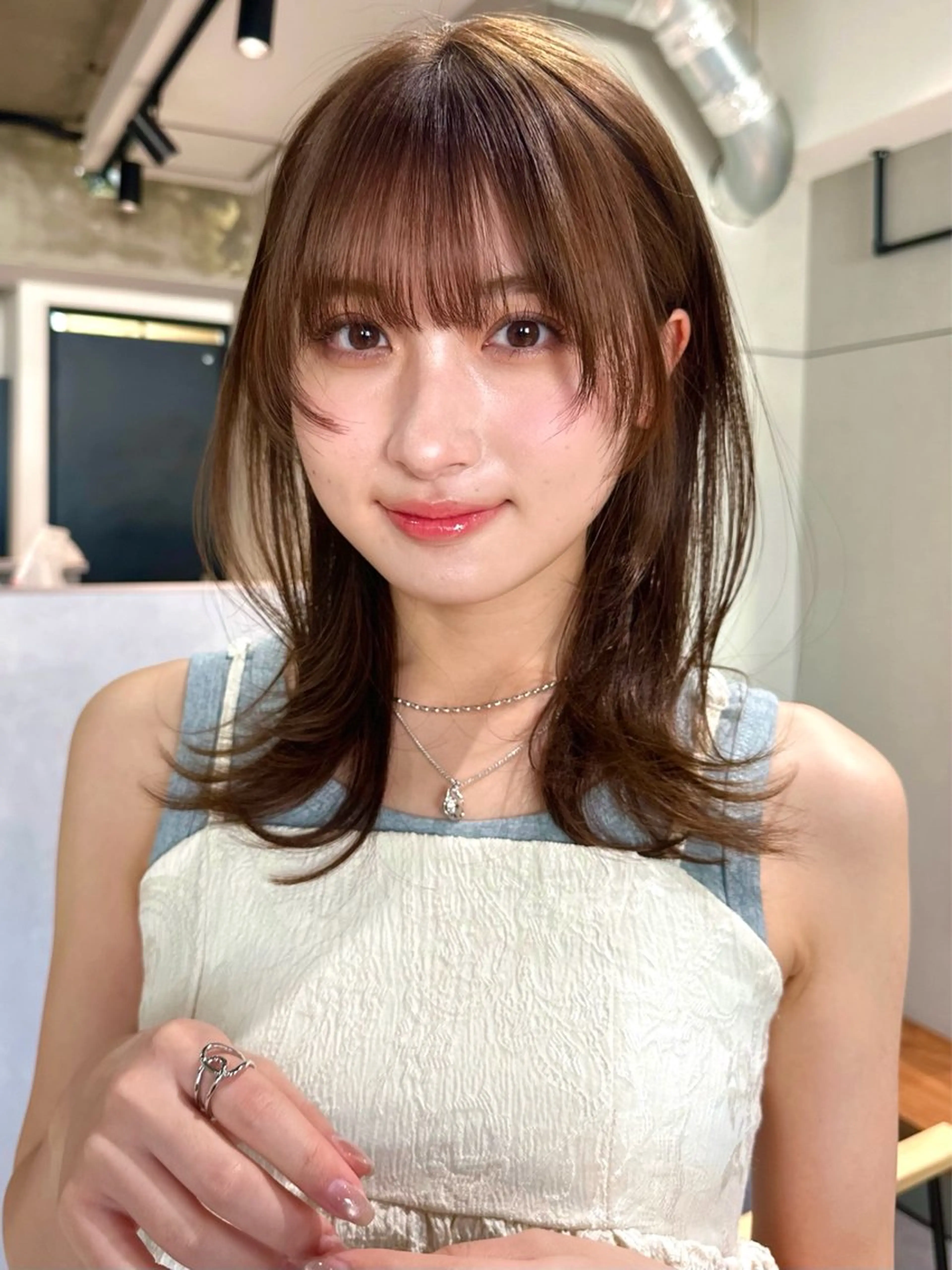 ミディアム カラー パーマ 🫧小顔×似合わせ× 透明感カラー🫧のヘアスタイル