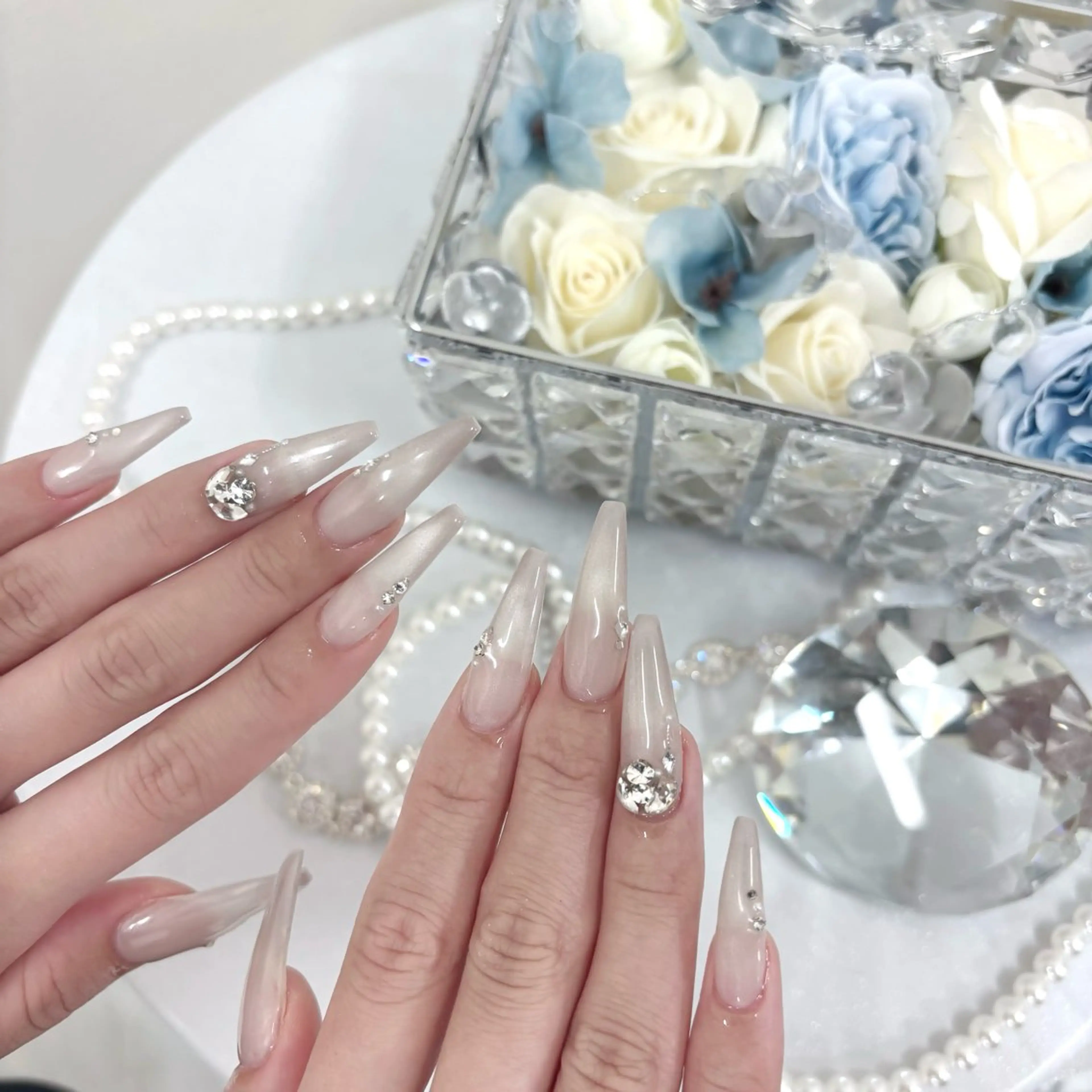 ネイル ハンドネイル Le'ciel所属・吉川 怜那のネイルデザイン