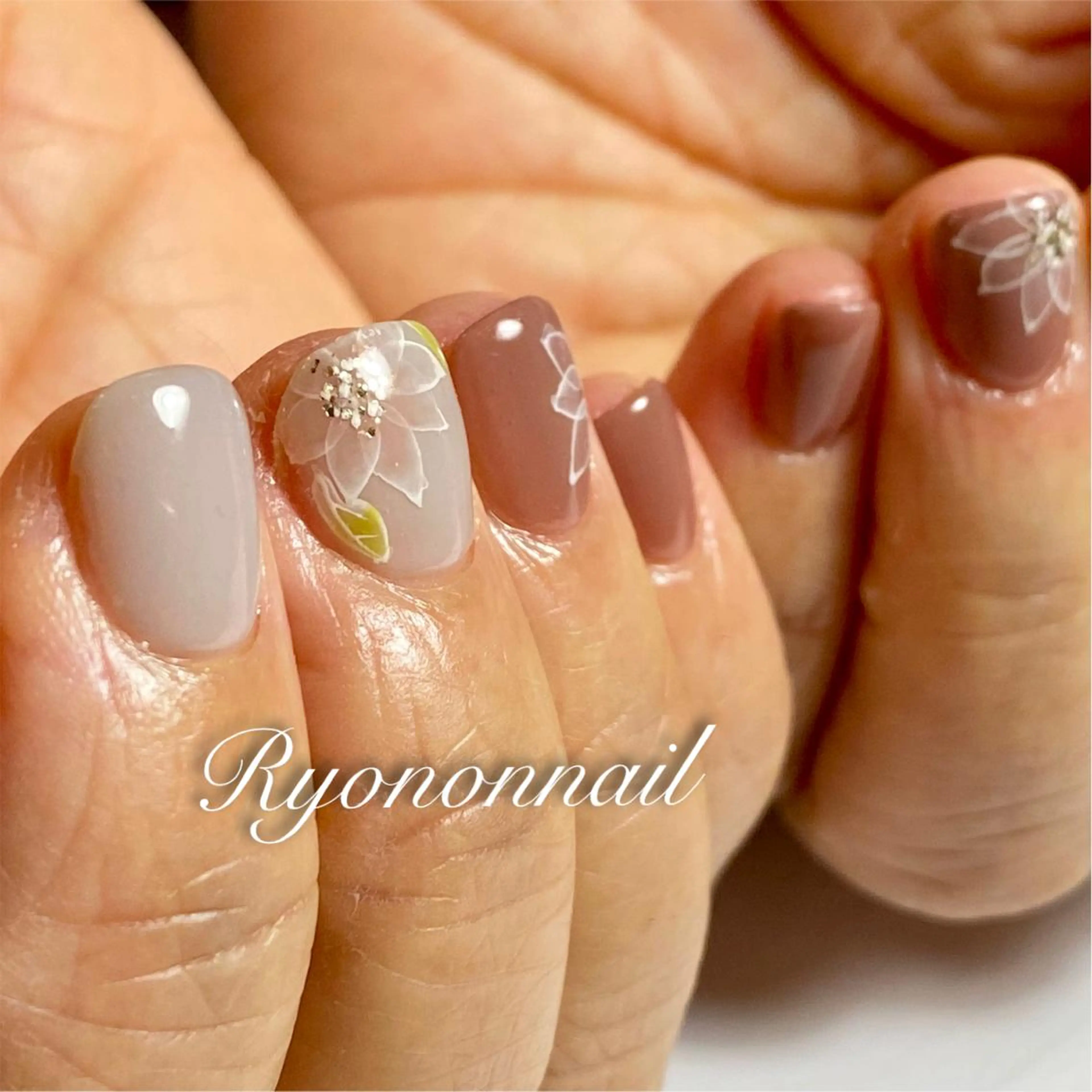 ネイル Ryononnail(リョノンネイル)所属・Ryononnail 上谷典子のネイルデザイン