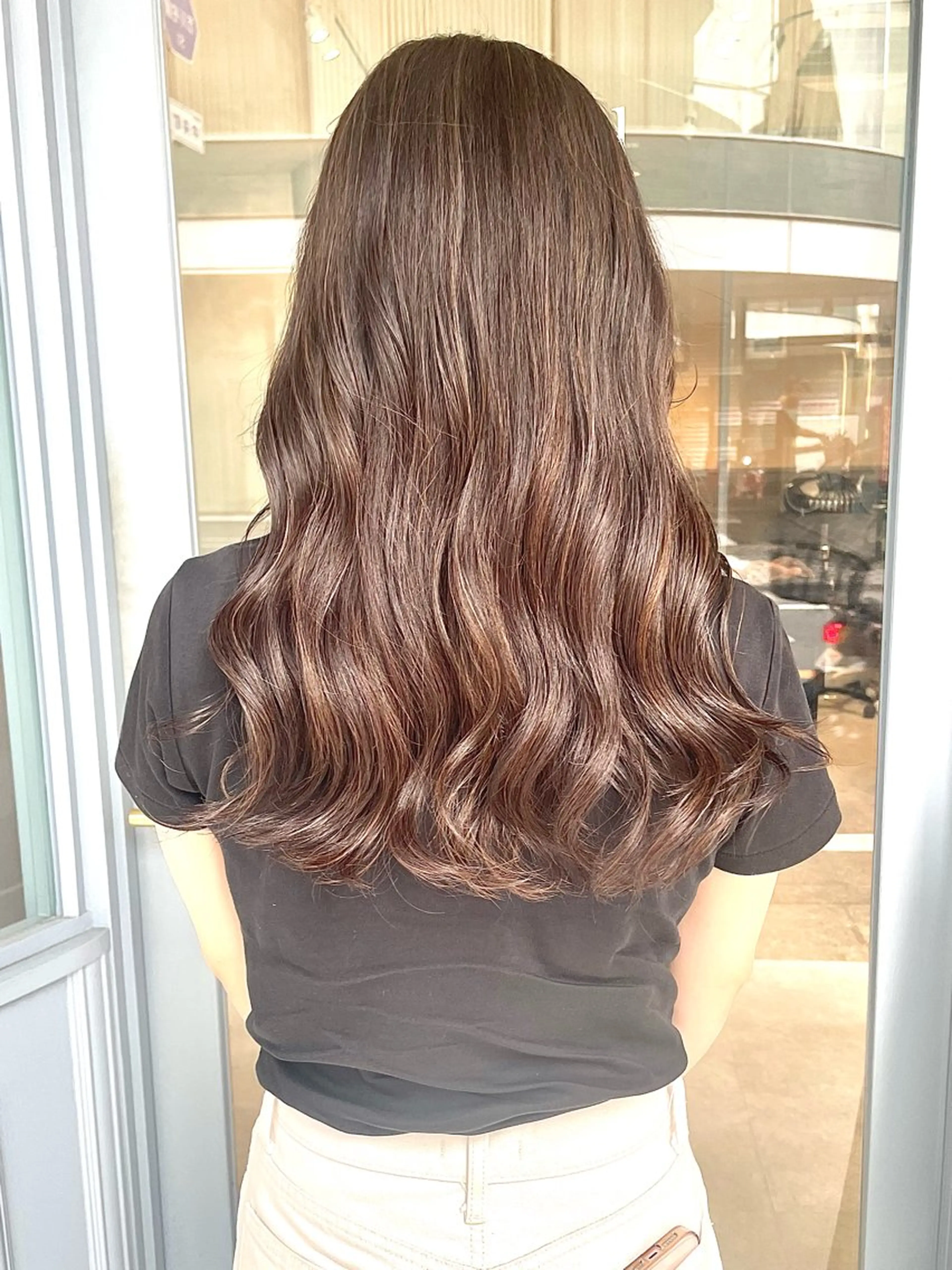 セミロング カラー カット ヘアカラー トリートメント ヘアセット 360°キレイな ショートカットのヘアスタイル